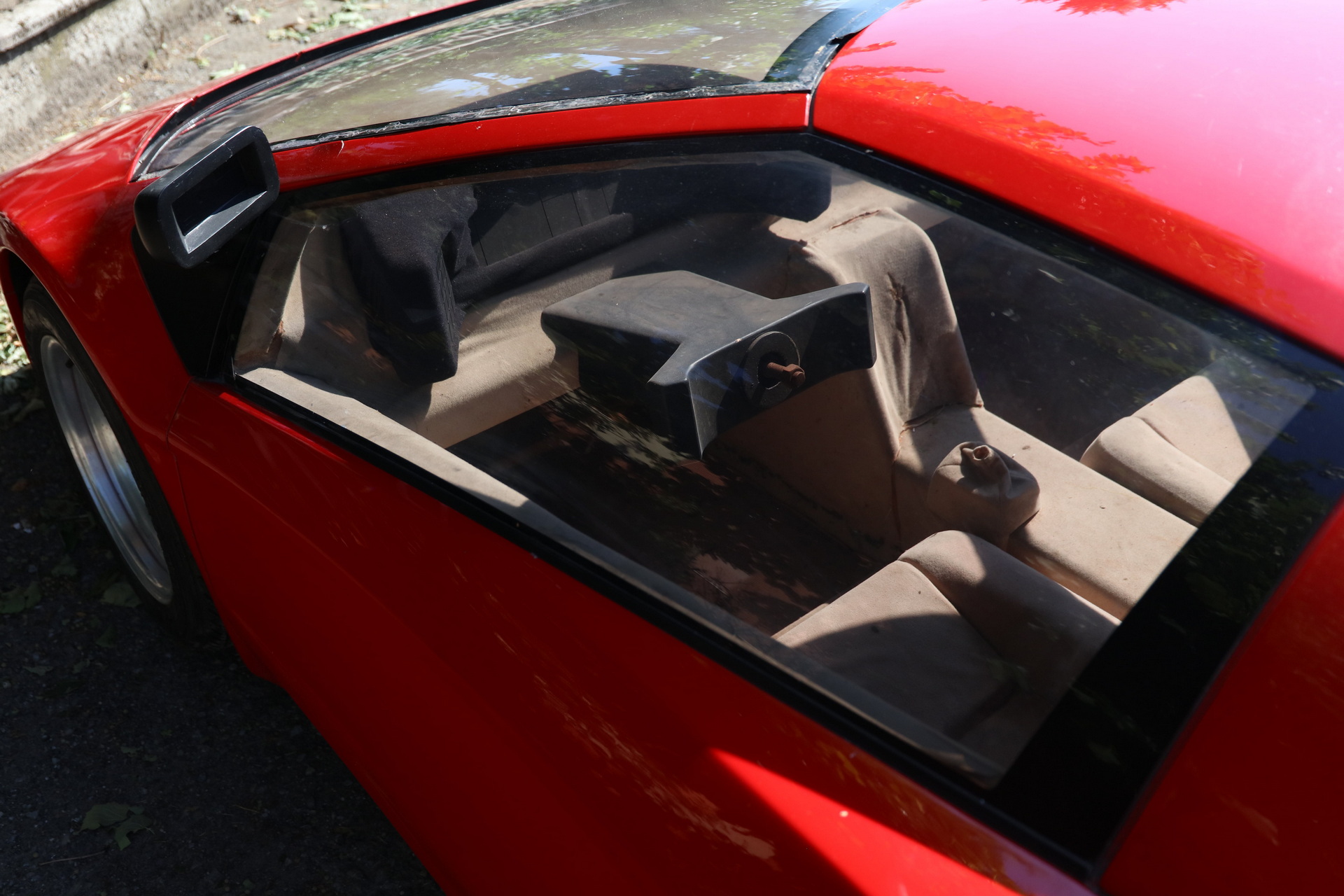 Your Once-In-A-Lifetime Opportunity To Own A Cizeta V16T Prototype Styling Model Is Finally Here