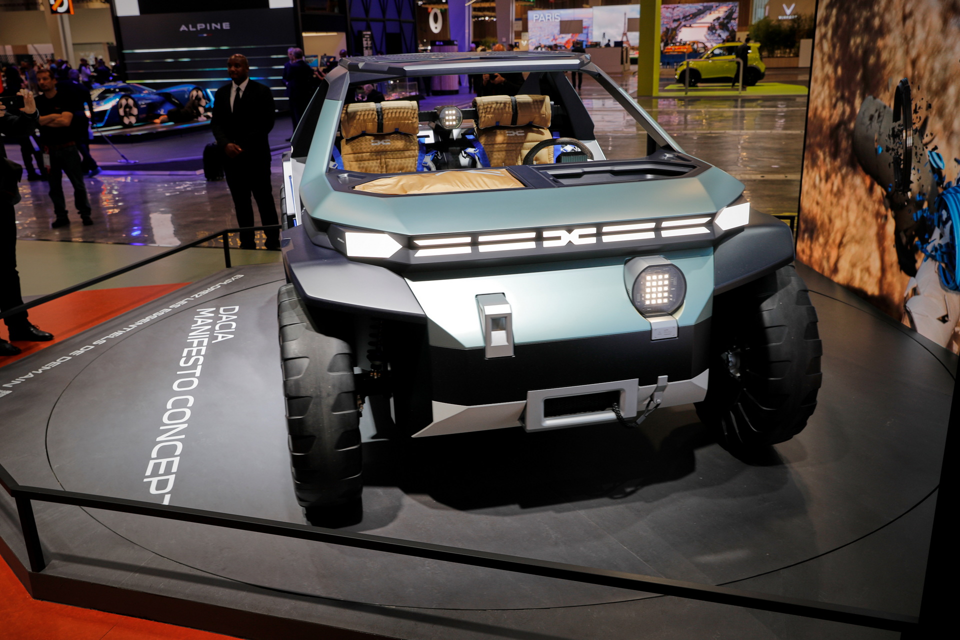 Dacia Manifesto Concept Is A Futuristic EV Off-Roader For Outdoors Enthusiasts
