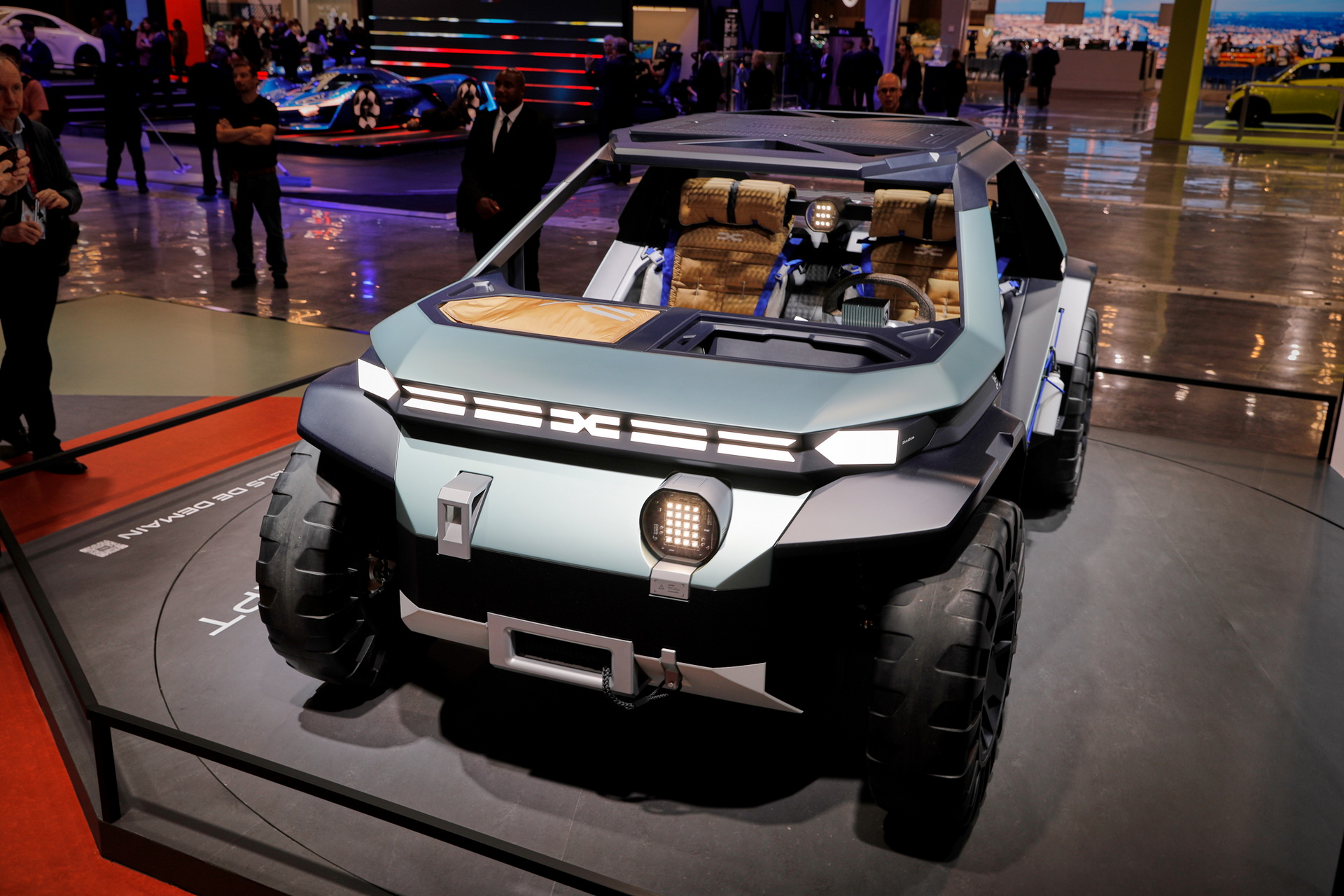 Dacia Manifesto Concept Is A Futuristic EV Off-Roader For Outdoors Enthusiasts