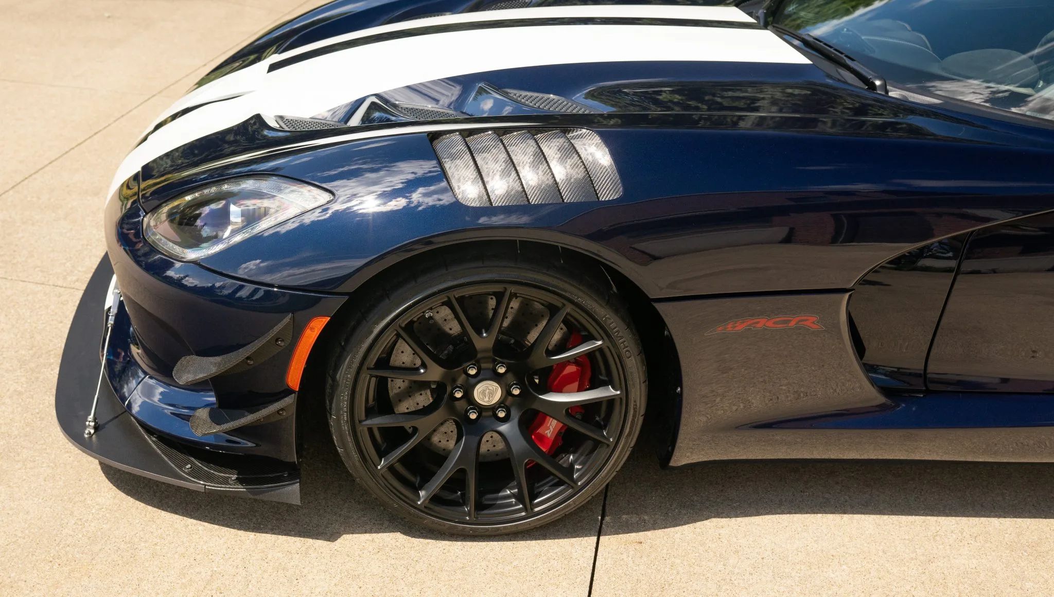 We Can’t Get Enough Of This 2016 Dodge Viper ACR Extreme