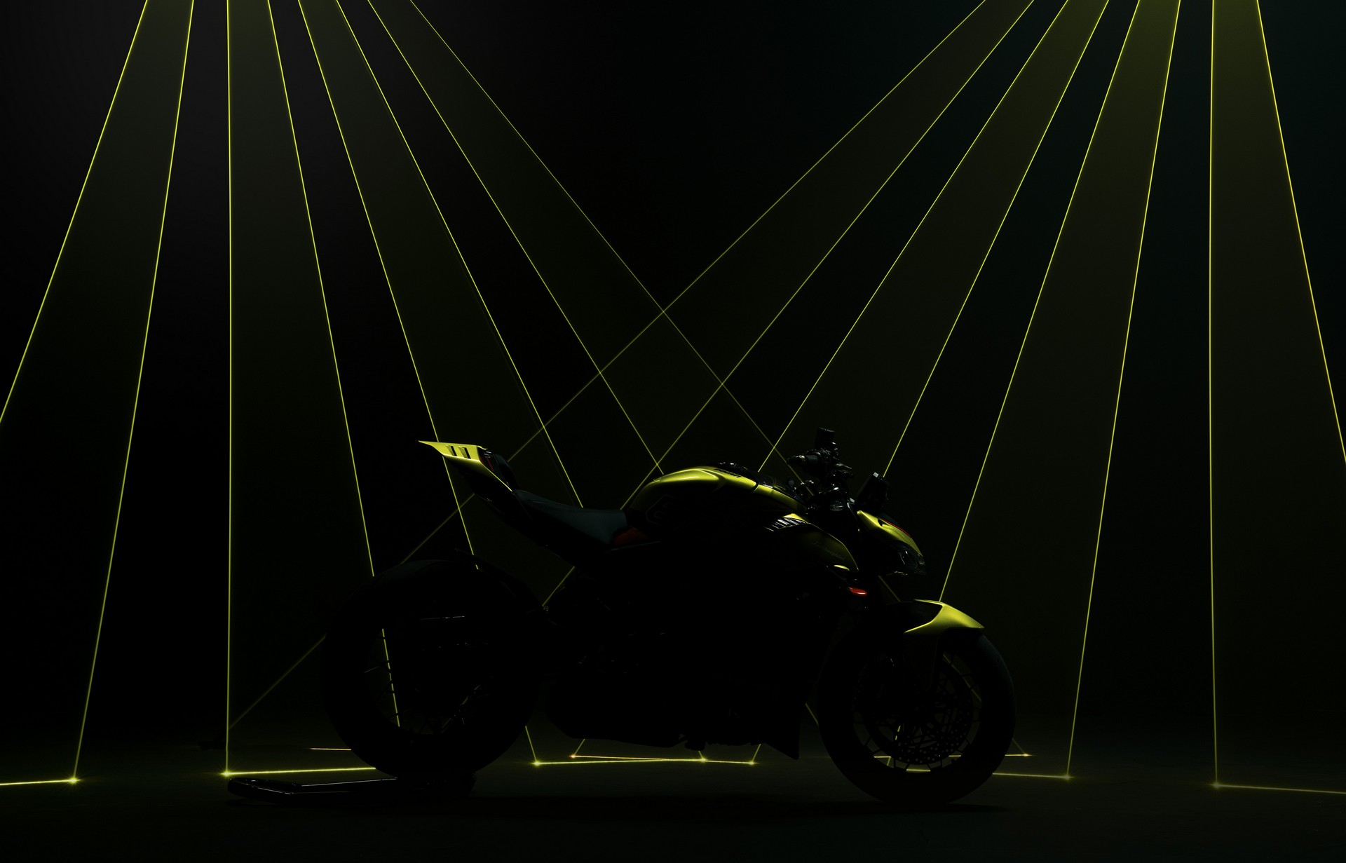 Ducati Streetfighter V4 Lamborghini Debuts As A $68,000 Bike Inspired By The Huracan STO