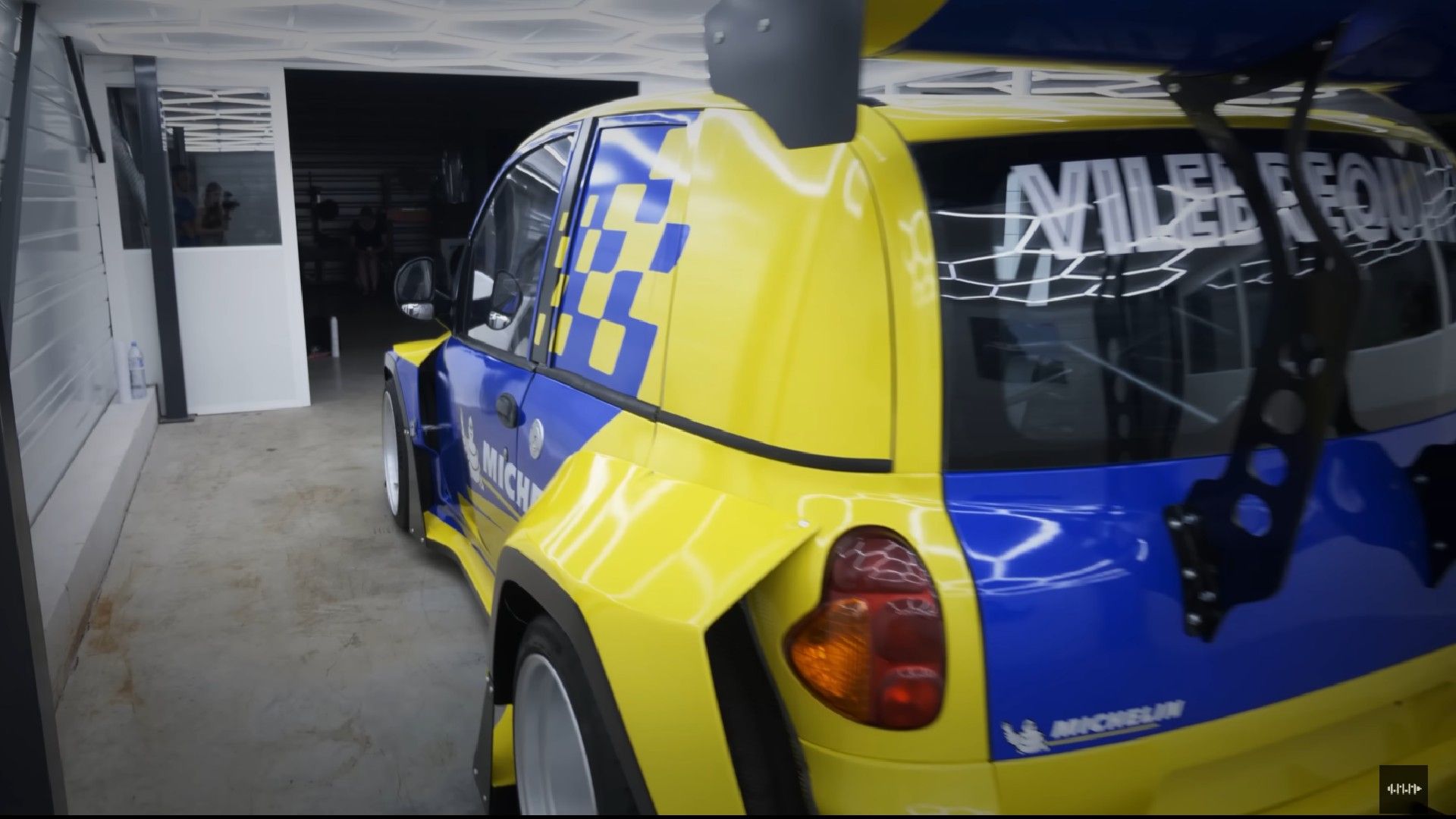 Crazy Fiat Multipla With Wide Bodykit And 1,000-HP V8 Is Coming To 2022 Paris Motor Show