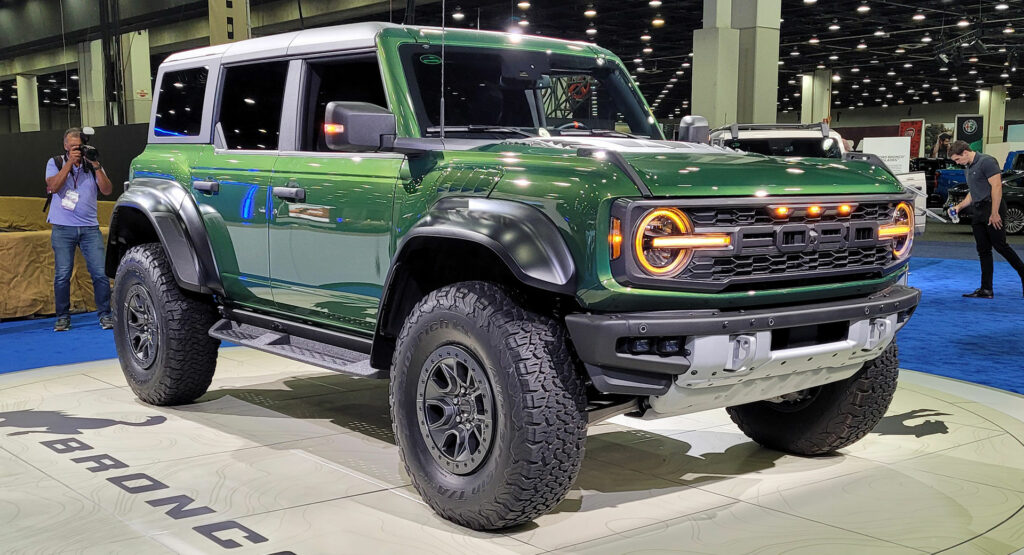  2022 Ford Bronco Raptor Proves To Be A Showstopper In Detroit