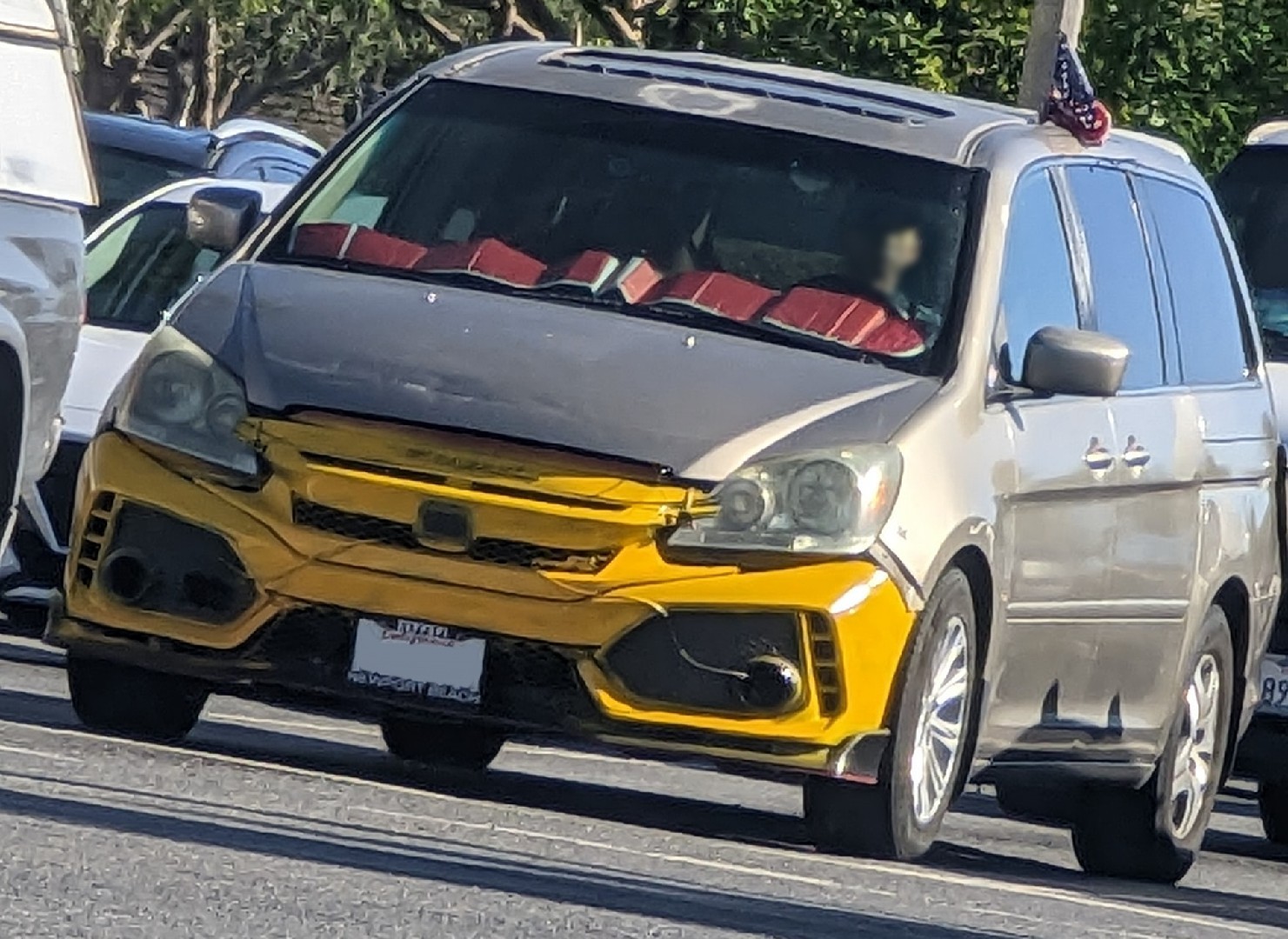 Honda Odyssey Type R spot - Auto Recent