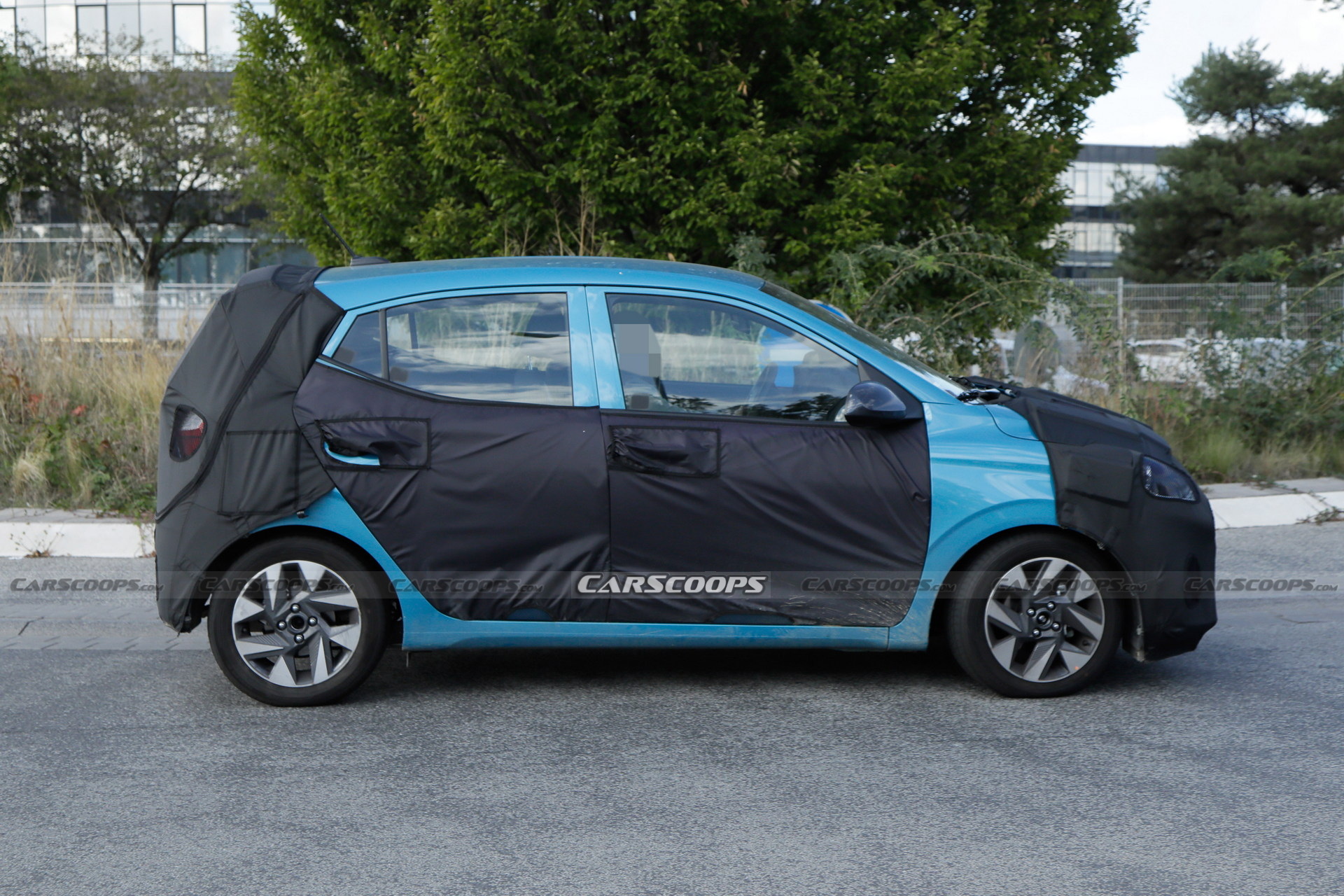 Hyundai i10 Facelift Spied, Proving There Is Still Time For ICE-Powered City Cars