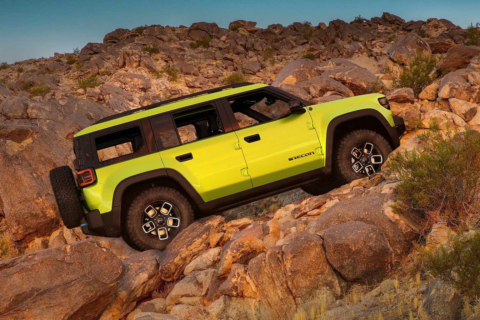 2024 Jeep Wagoneer EV And Recon Electric OffRoader Revealed At