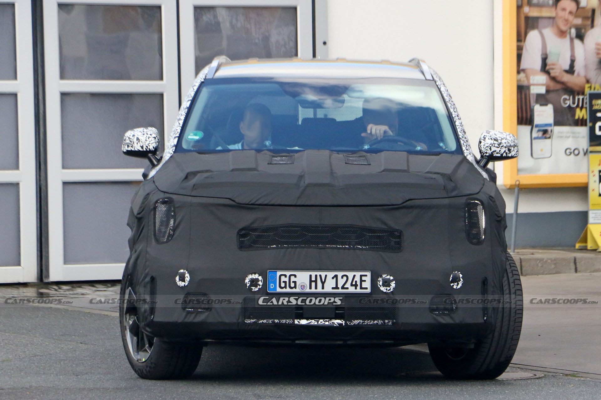 Kia Is Already Working On A Facelifted Sorento