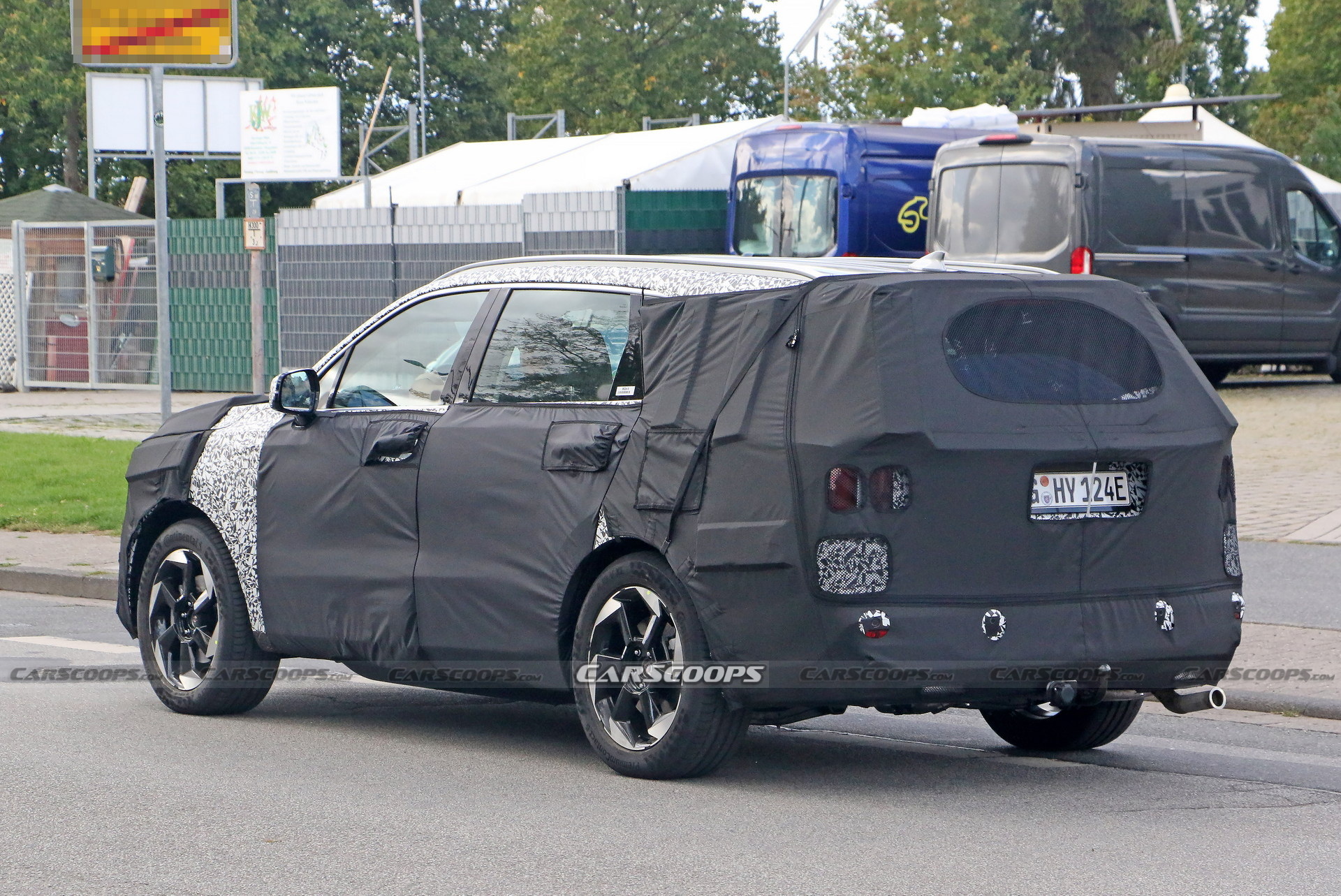 Kia Is Already Working On A Facelifted Sorento