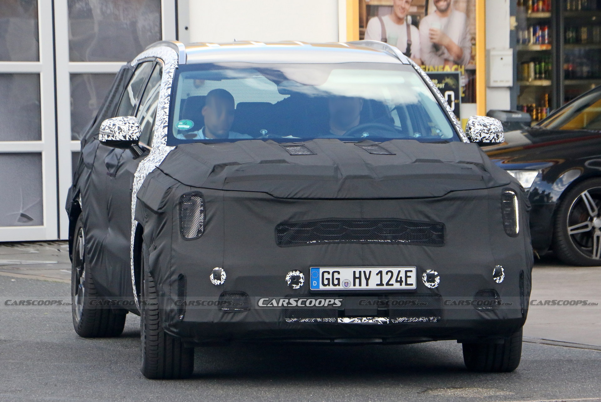 Kia Is Already Working On A Facelifted Sorento