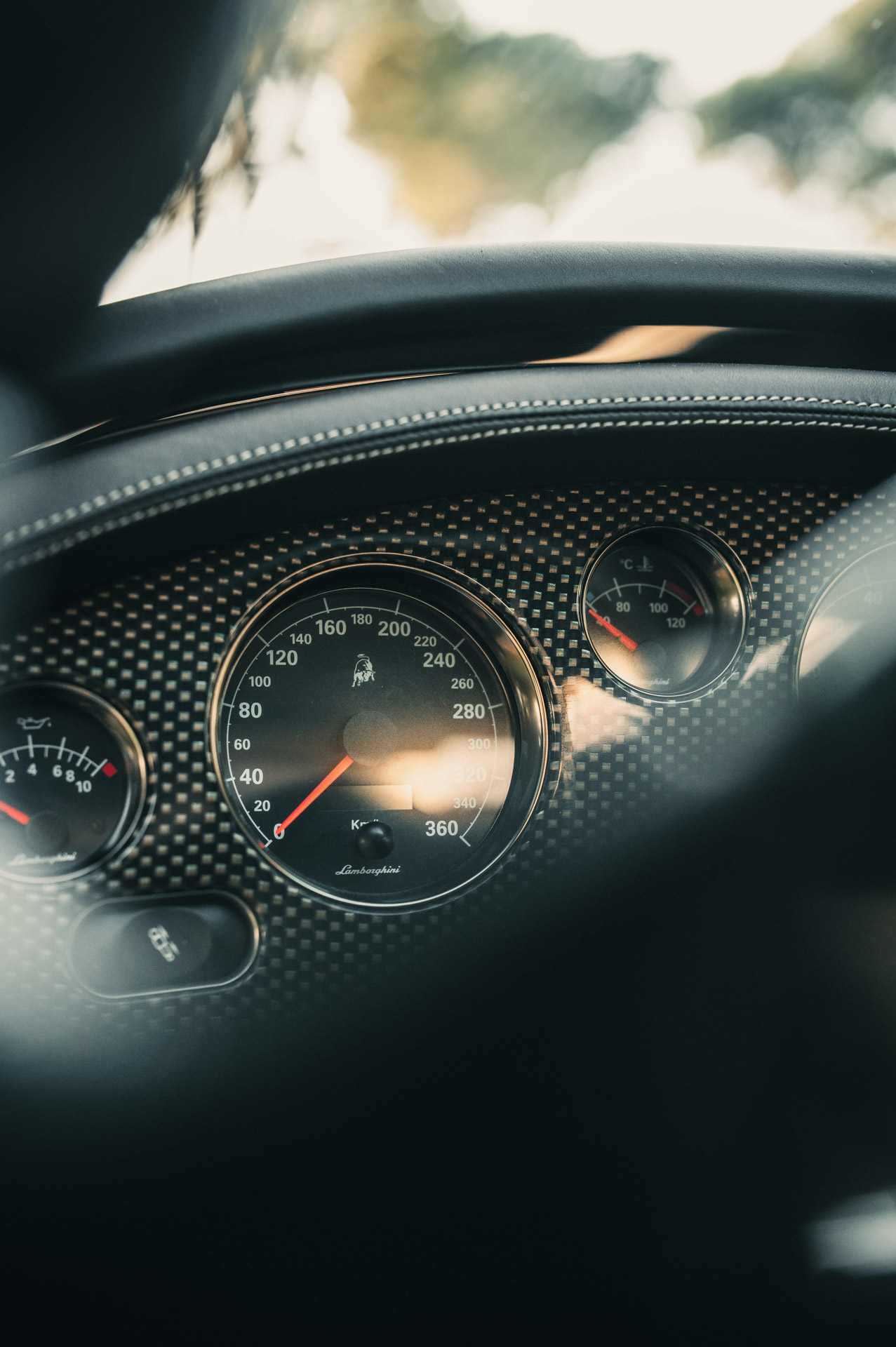 Lamborghini Remembers The Diablo, The V12 Bull That Chrysler Built