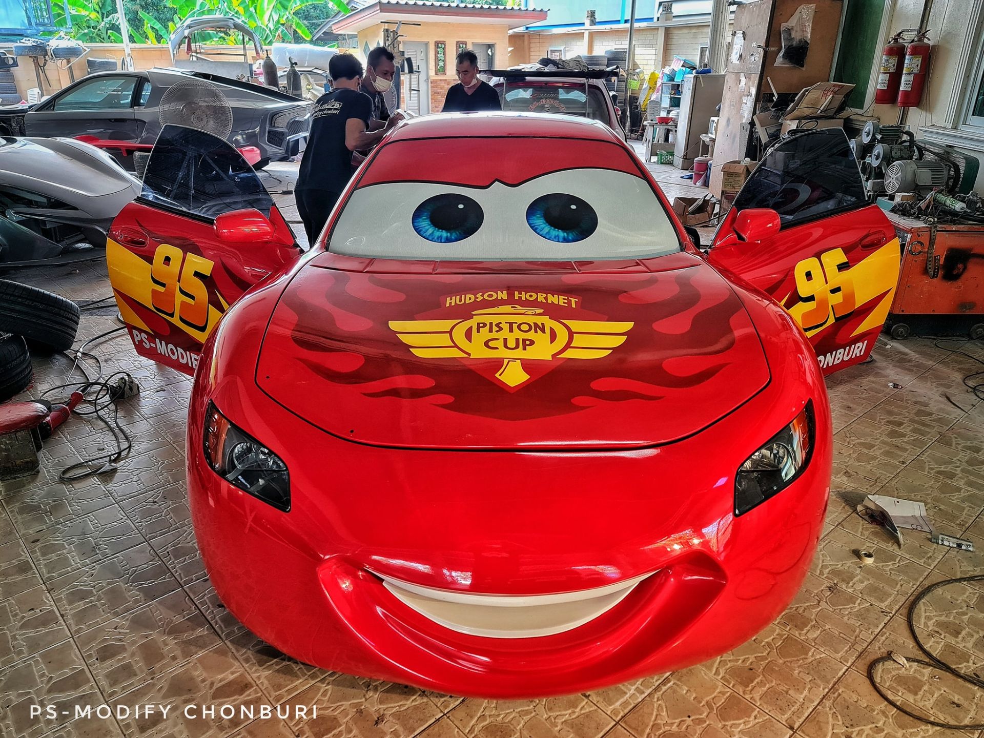 Thai Shop Builds Real-Life Replicas Of Lightning McQueen Based On