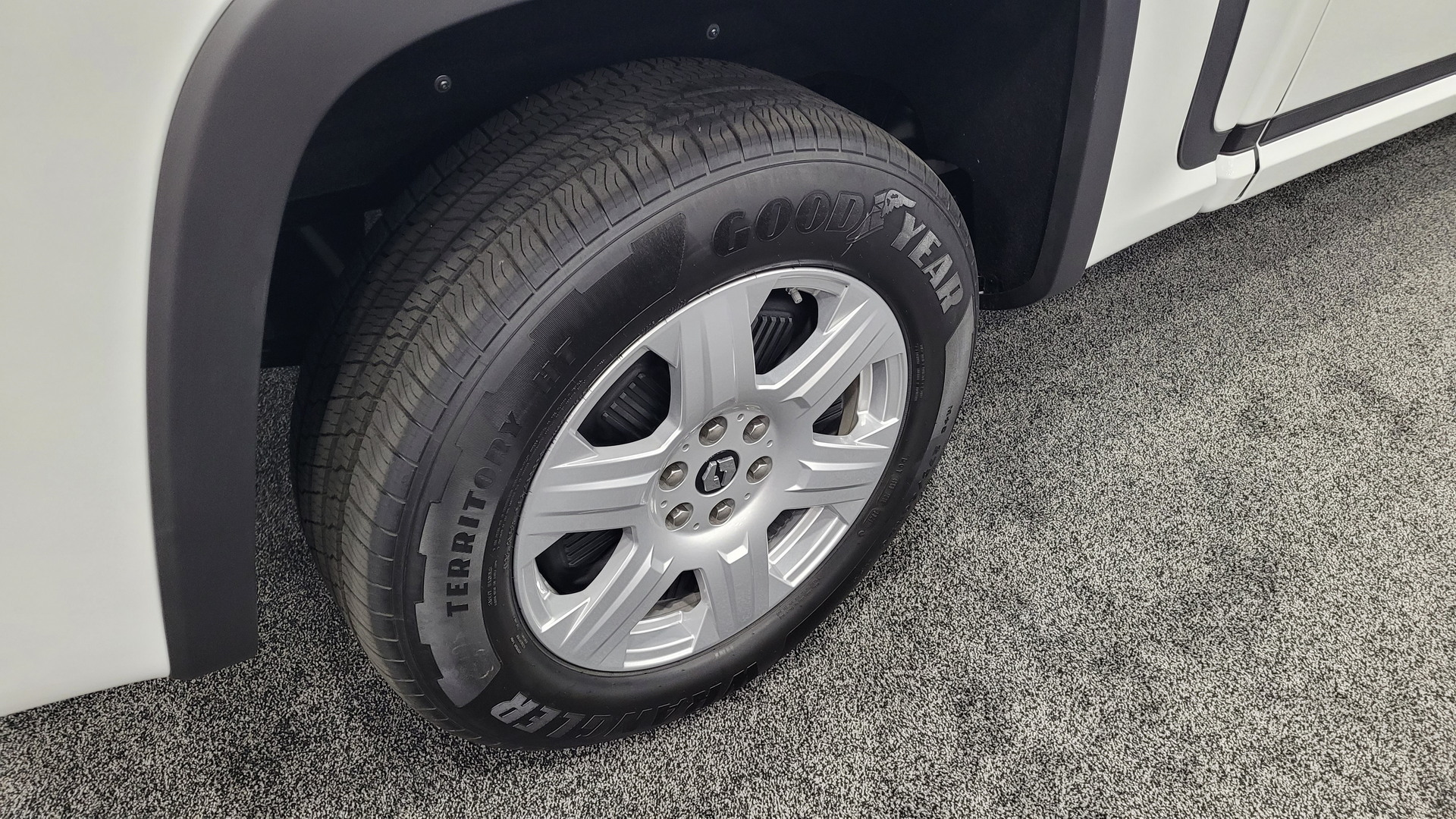 The Lordstown Endurance Is At The Detroit Show And Somehow Up For North American Truck Of The Year