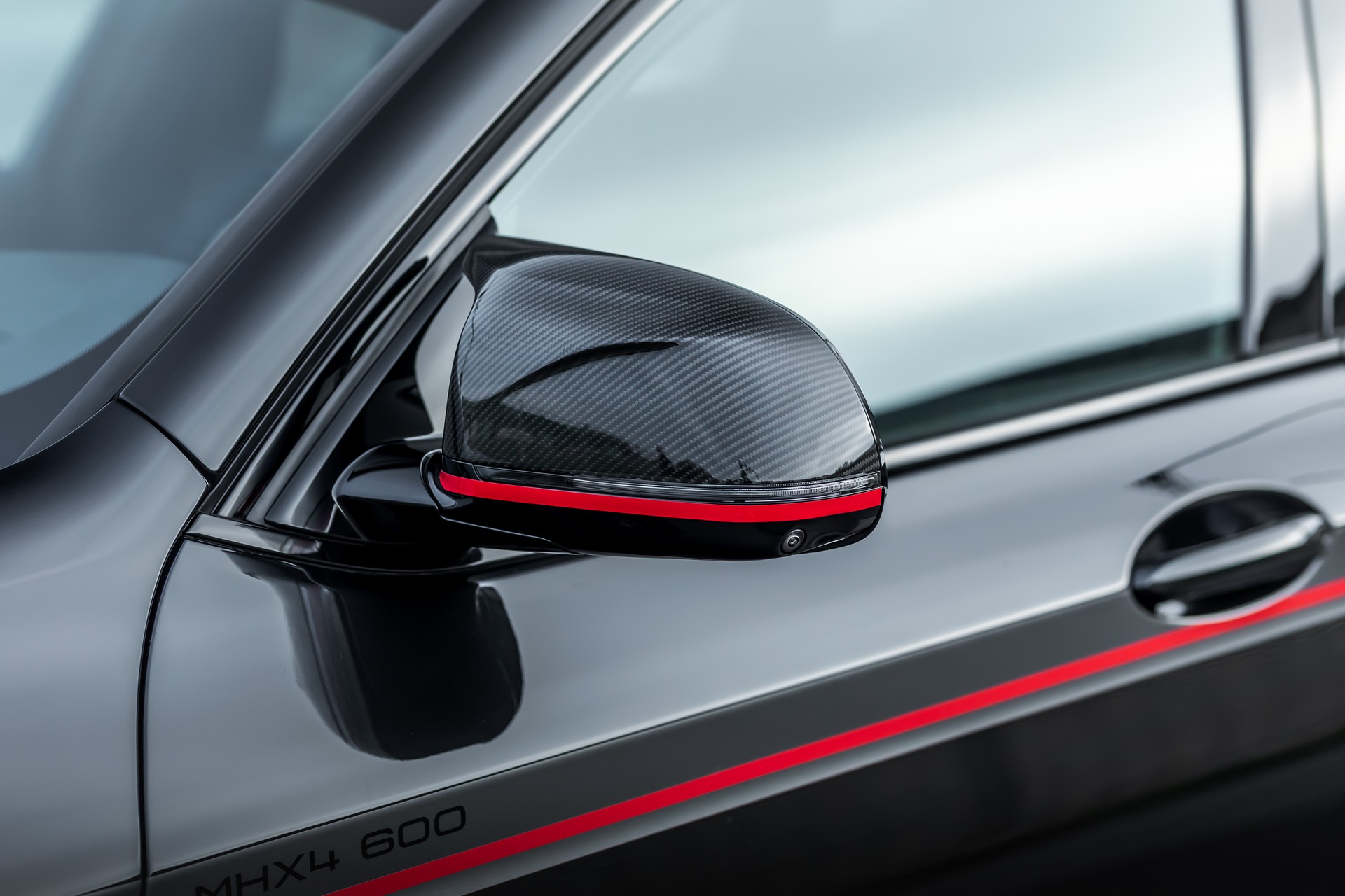 Manhart’s 635 HP MHX4 Takes The BMW X4 M Competition To The Next Level