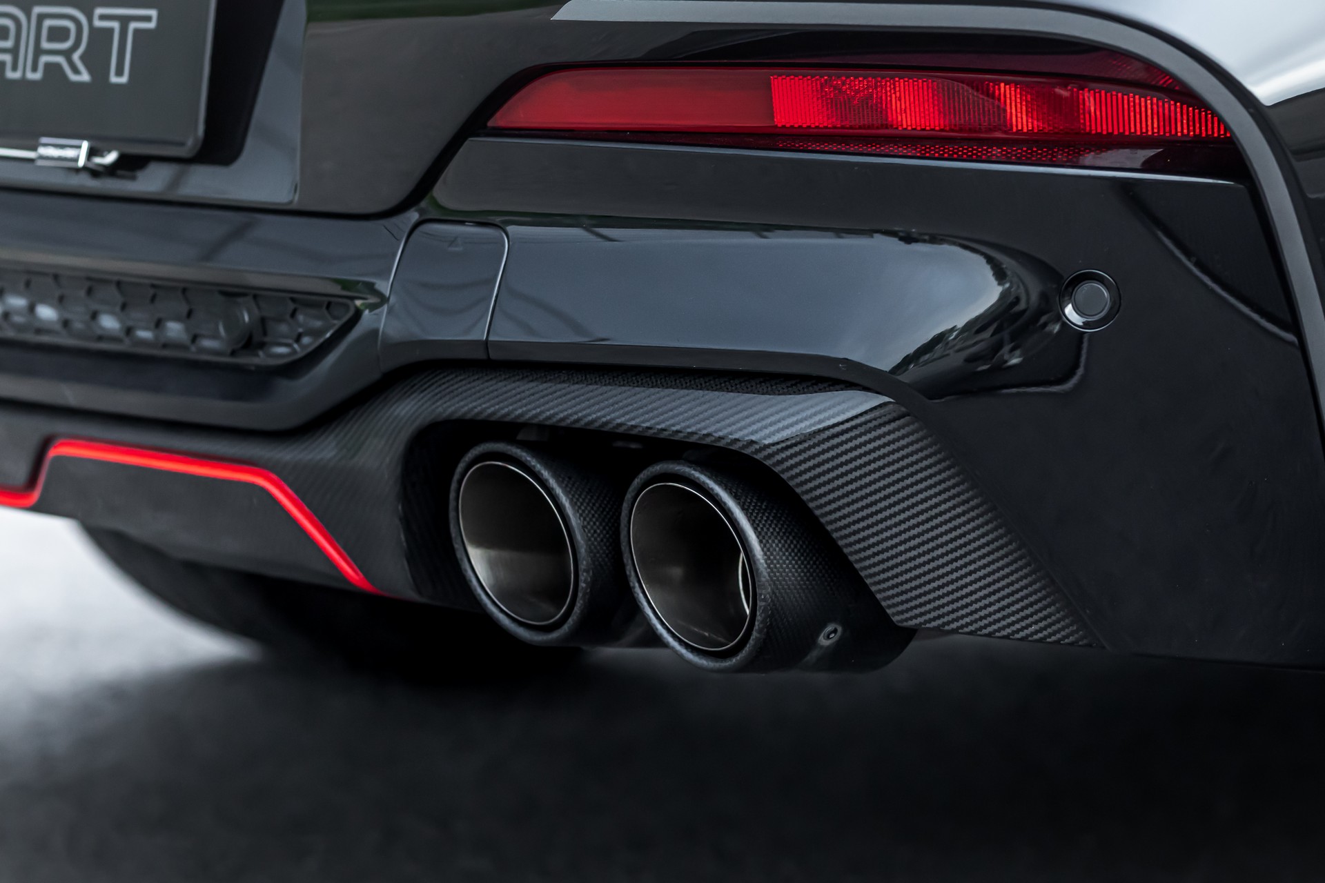 Manhart’s 635 HP MHX4 Takes The BMW X4 M Competition To The Next Level