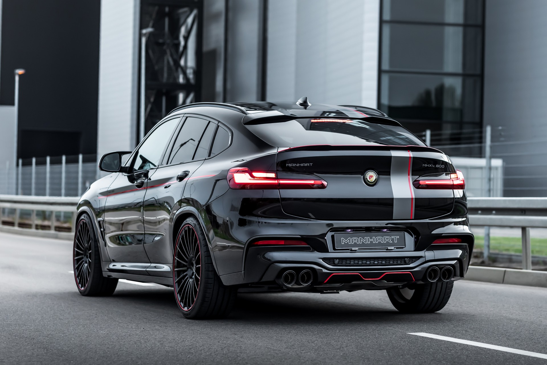 Manhart’s 635 HP MHX4 Takes The BMW X4 M Competition To The Next Level