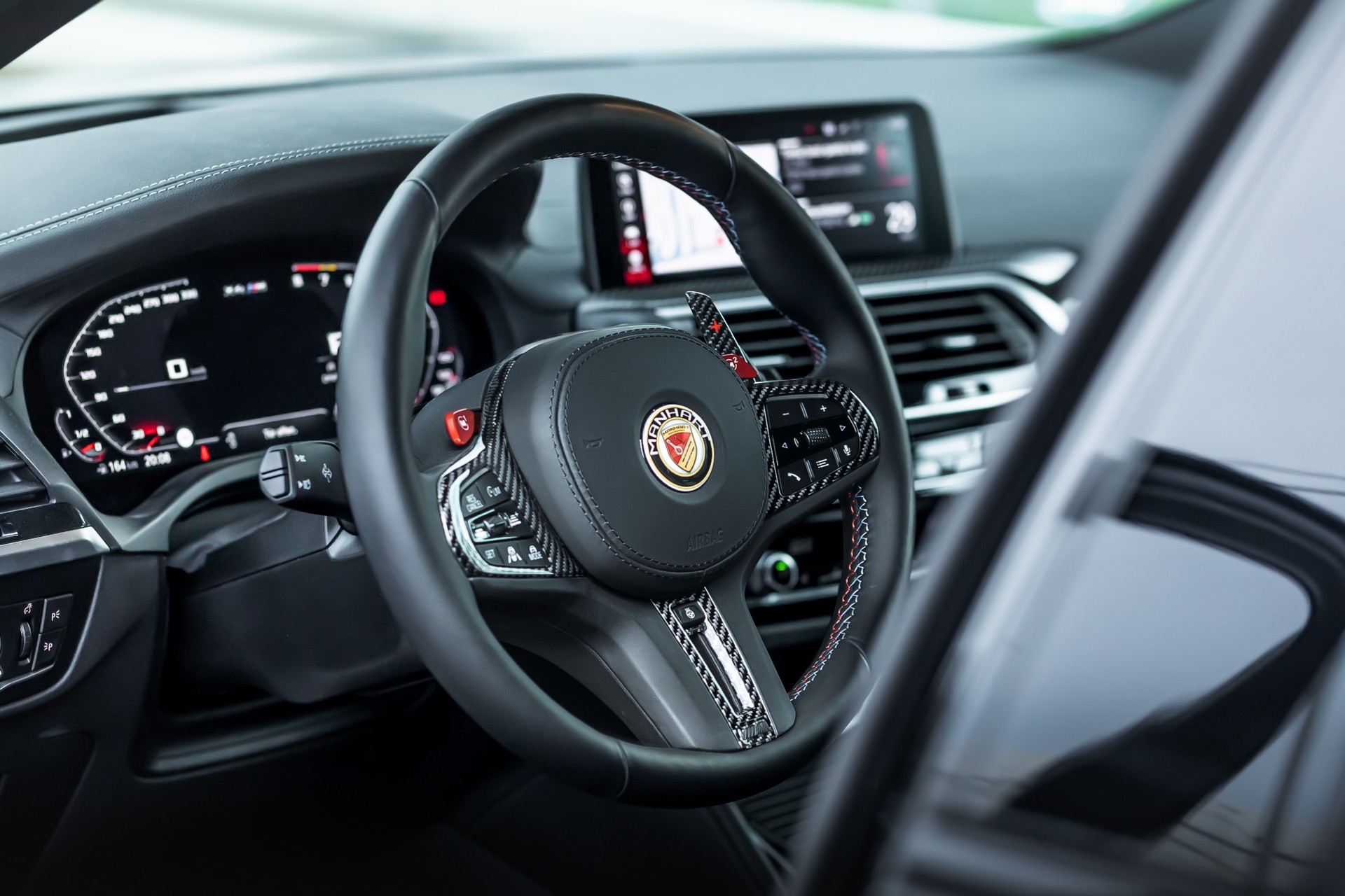 Manhart’s 635 HP MHX4 Takes The BMW X4 M Competition To The Next Level