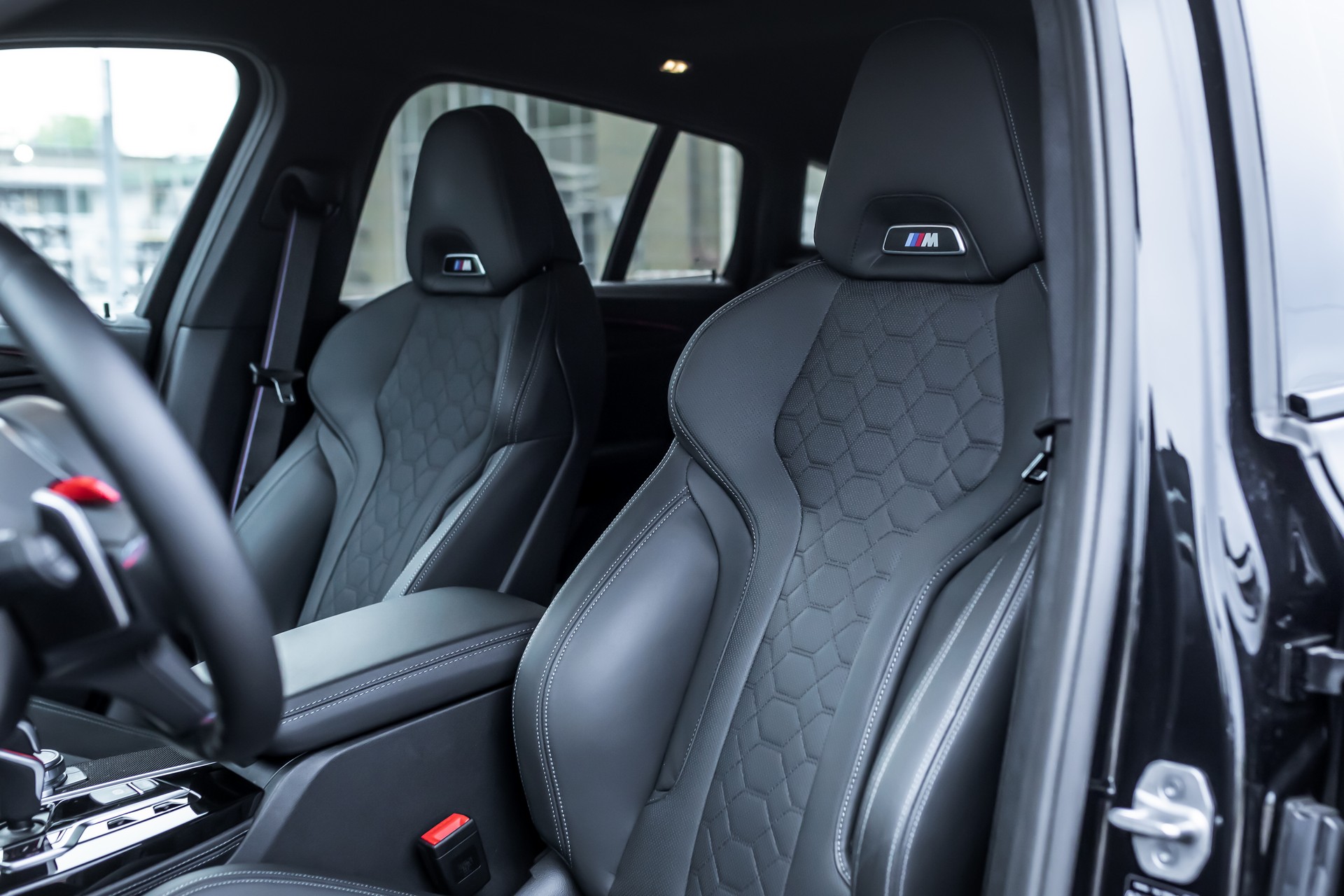 Manhart’s 635 HP MHX4 Takes The BMW X4 M Competition To The Next Level