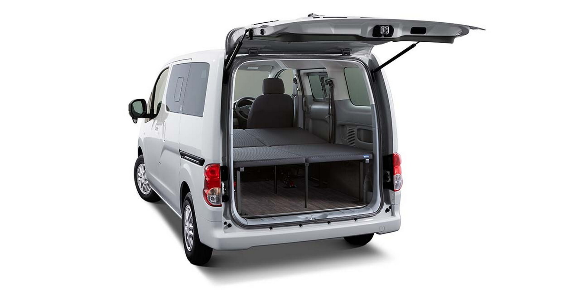 13-Year Old Nissan NV200 Vanette Gains “Multi-Bed” Option In Japan