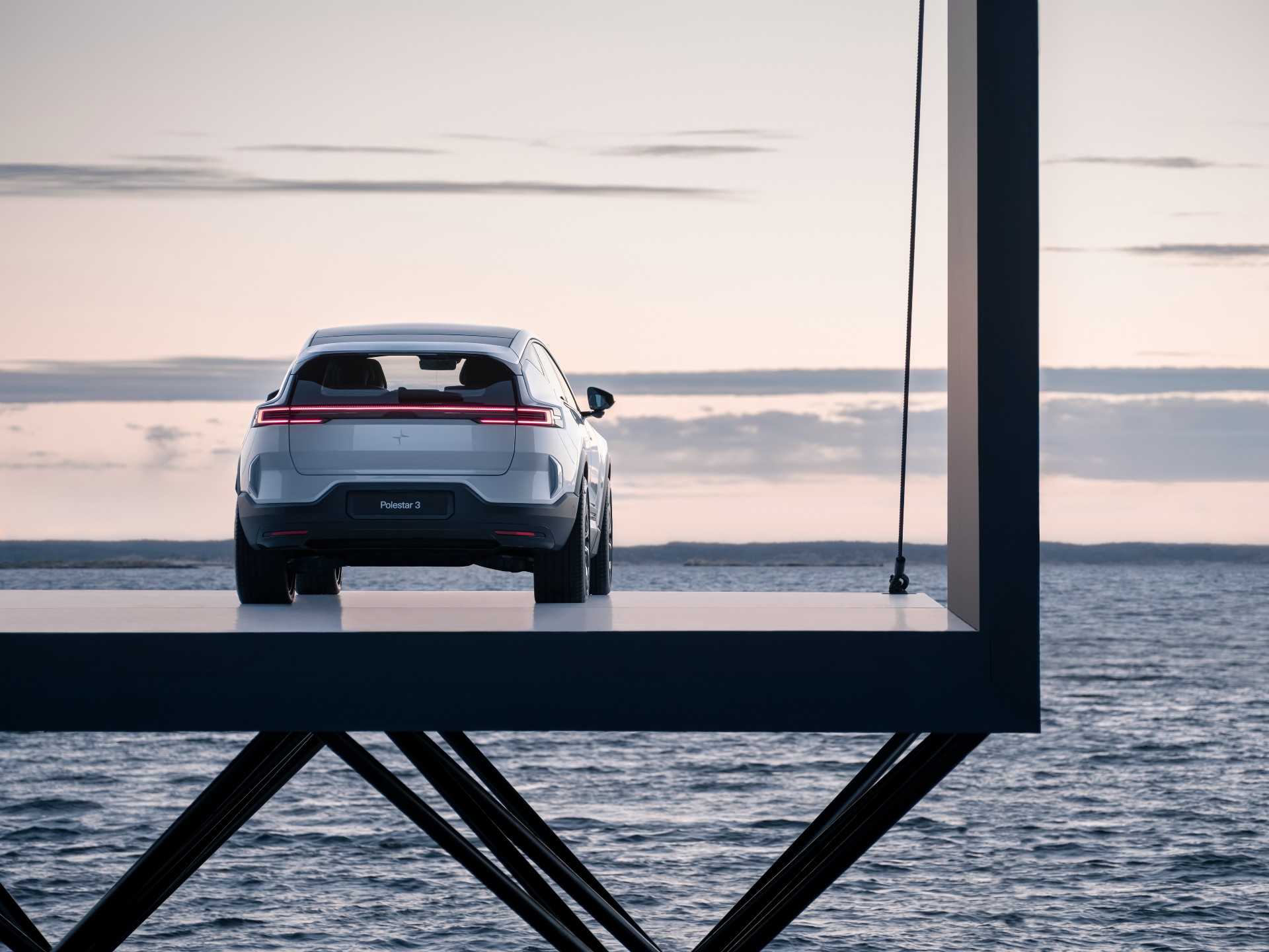 Polestar 3 Electric SUV Will Debut On October 12 With Up To 510 HP