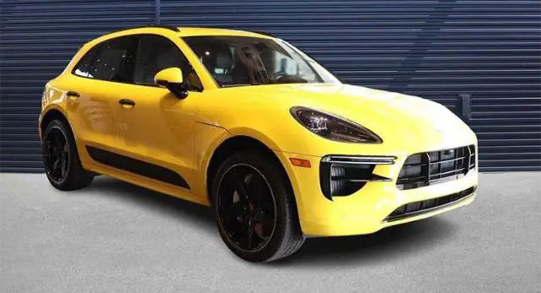 Quelqu’un a commandé sur mesure une Porsche Macan Turbo Racing Yellow 2021 pour que vous puissiez en profiter