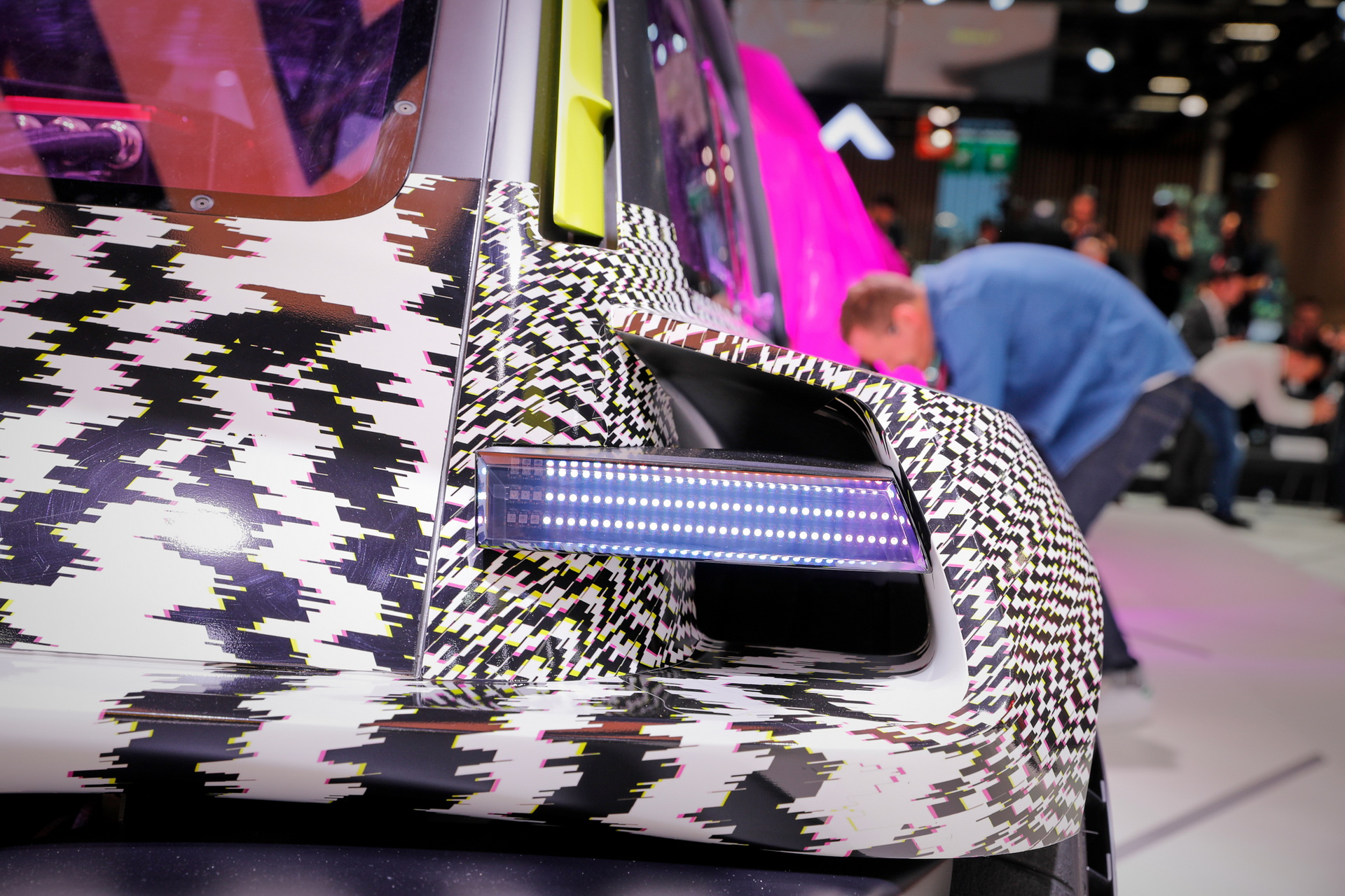 Renault R5 Turbo 3E Is A Modern EV Take On The Homologation Special