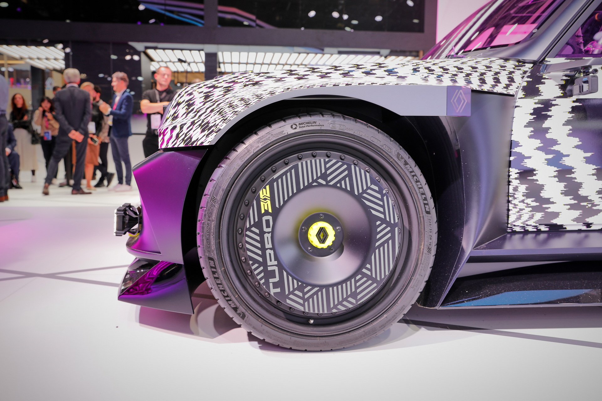 Renault R5 Turbo 3E Is A Modern EV Take On The Homologation Special