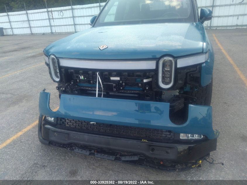 Anyone Want To Buff Out This 2022 Rivian R1T Launch Edition?