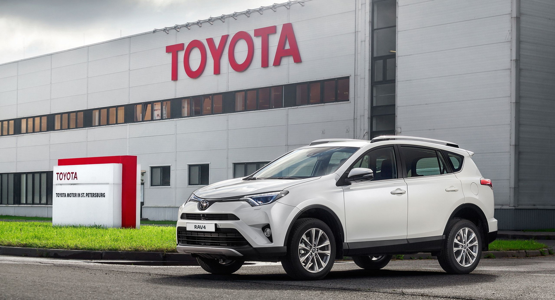 Toyota ferme officiellement l’usine russe après avoir suspendu la production en mars dernier