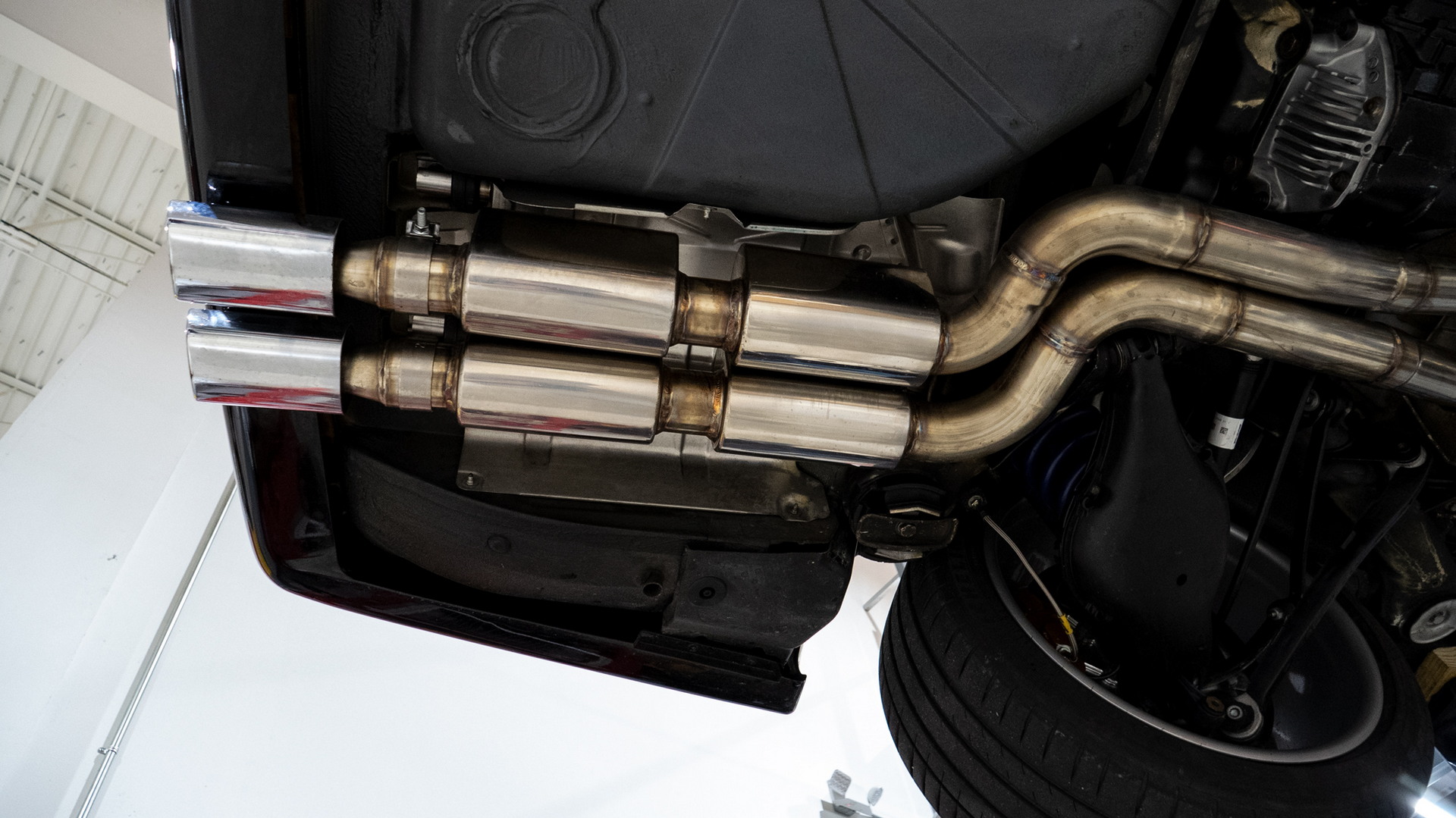 RENNTech Gives Us All The Details On The S76R’s Bored And Stroked 7.6-Liter V12