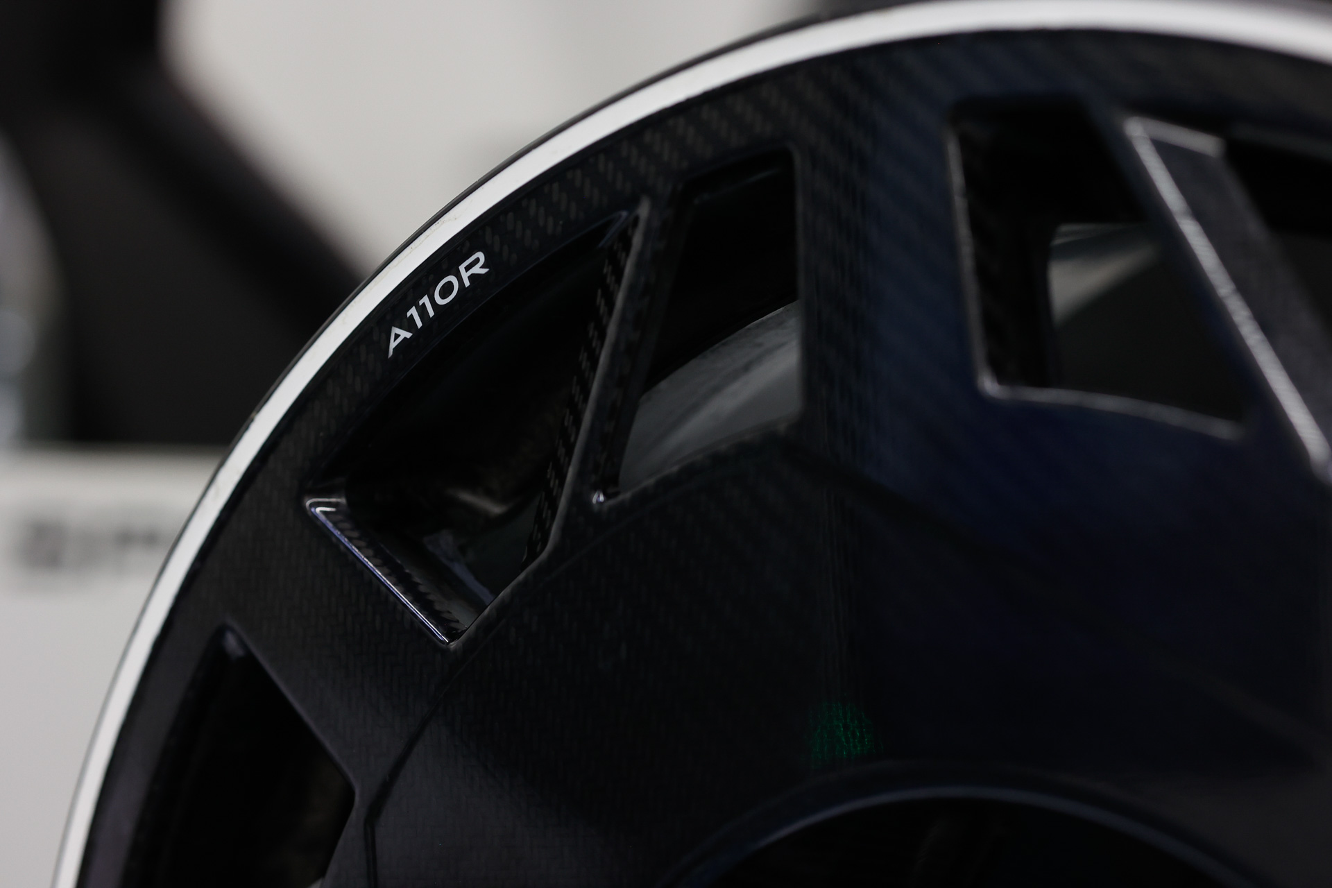 Hardcore Alpine A110 R Shows Off Its Weight Loss In Paris