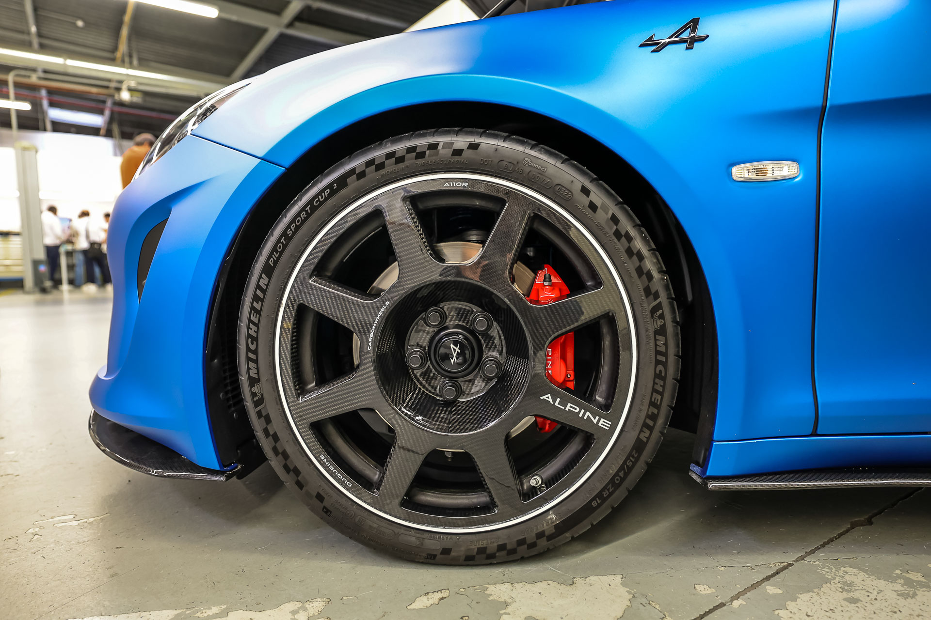 Hardcore Alpine A110 R Shows Off Its Weight Loss In Paris