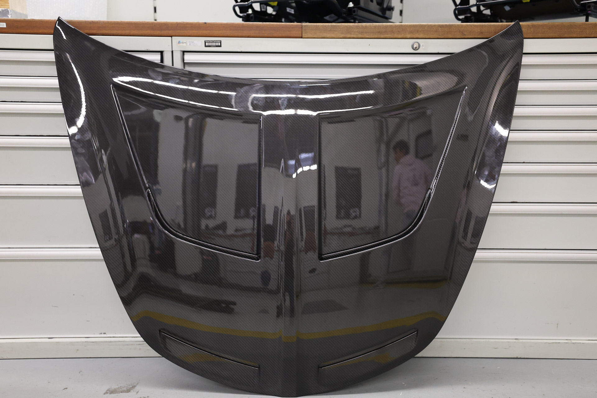 Hardcore Alpine A110 R Shows Off Its Weight Loss In Paris