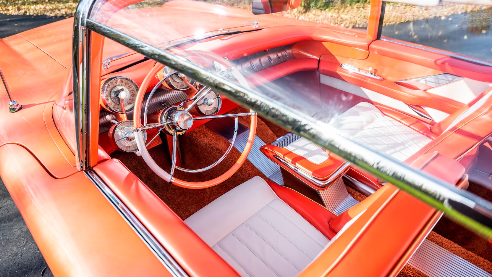 This Stunning 1956 Mercury XM Turnpike Cruiser Concept Is Looking For A New Home