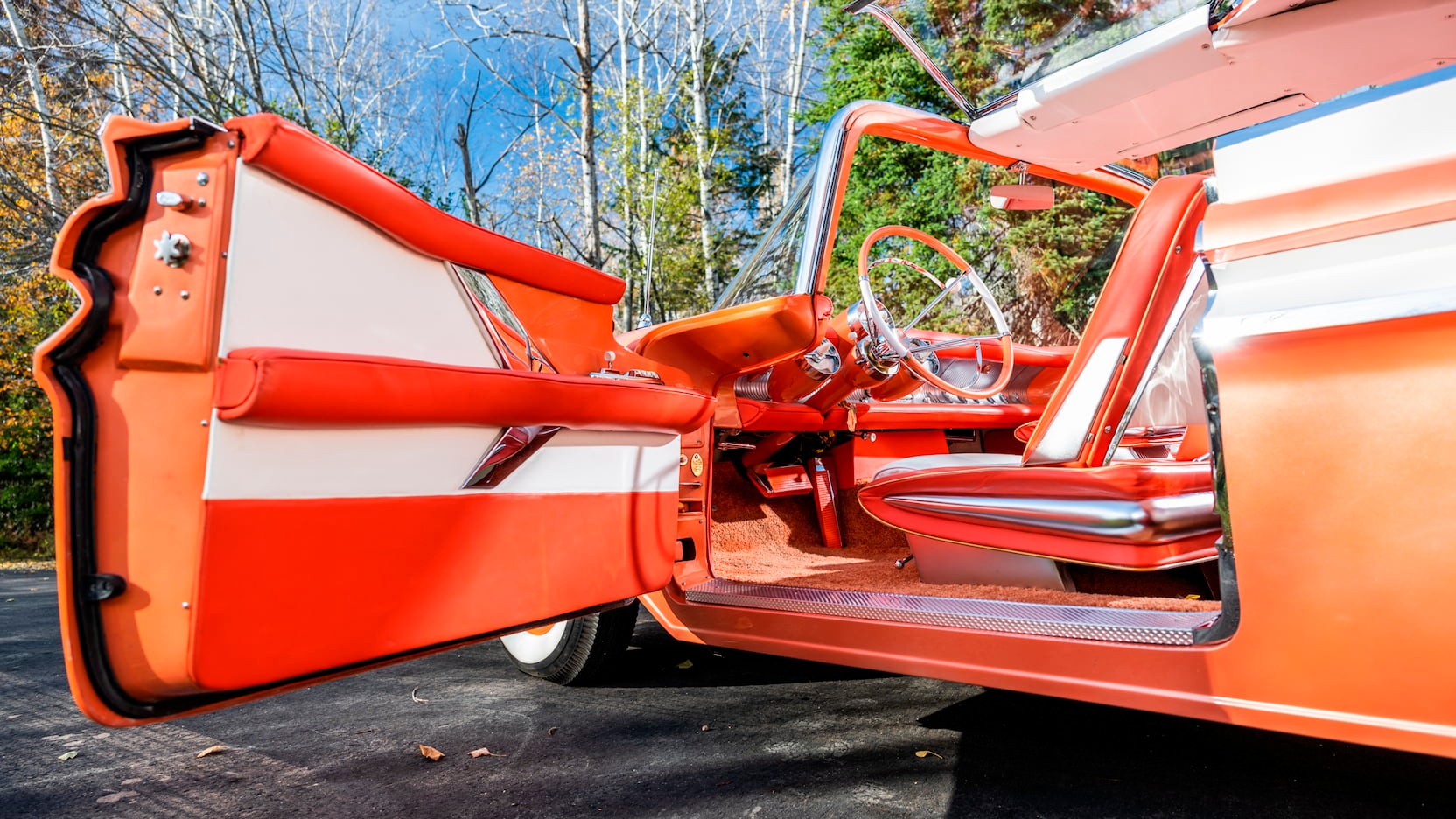 This Stunning 1956 Mercury XM Turnpike Cruiser Concept Is Looking For A New Home