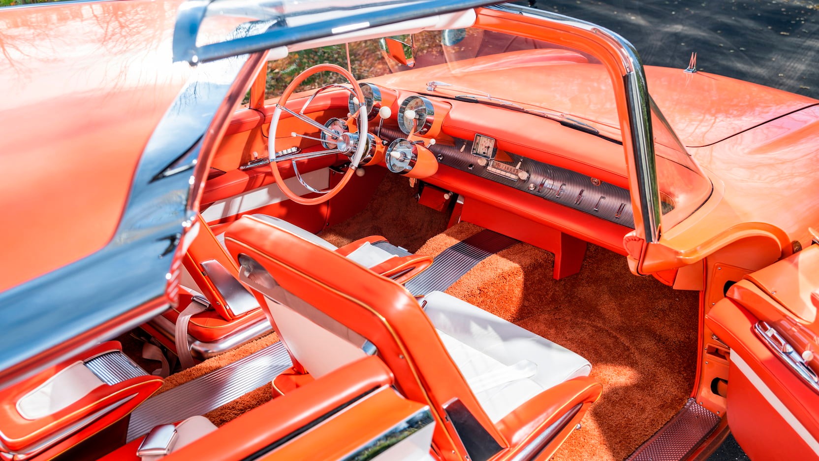 This Stunning 1956 Mercury XM Turnpike Cruiser Concept Is Looking For A New Home
