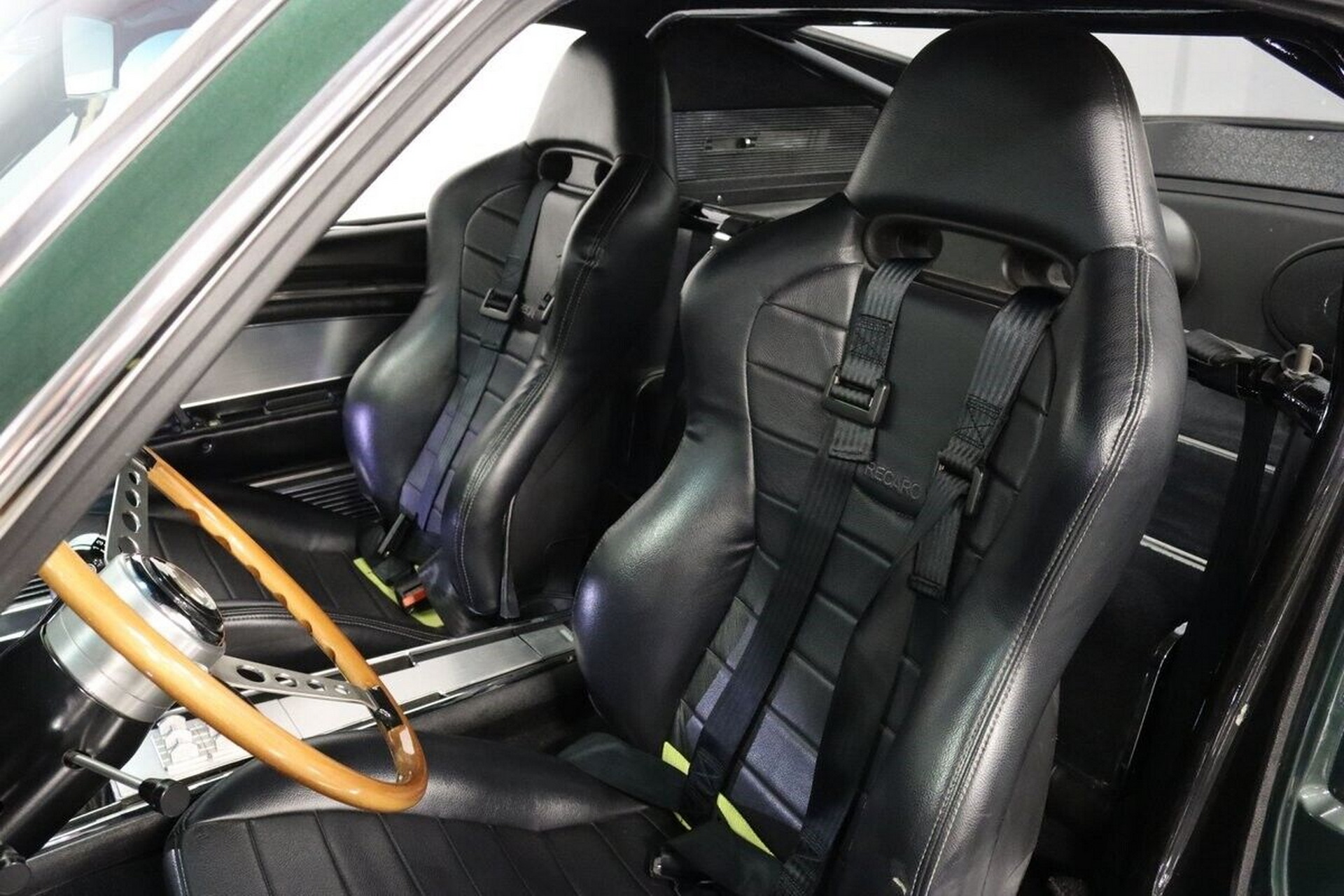 1967 Ford Mustang GT500E Restomod Might Be The Perfect Blend Of Old And New School