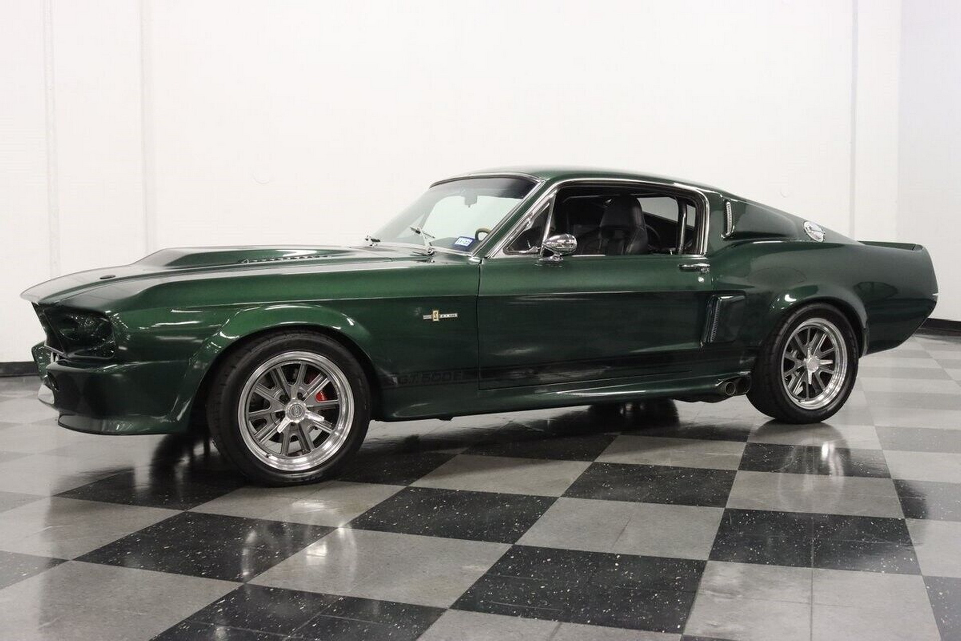 1967 Ford Mustang GT500E Restomod Might Be The Perfect Blend Of Old And New School