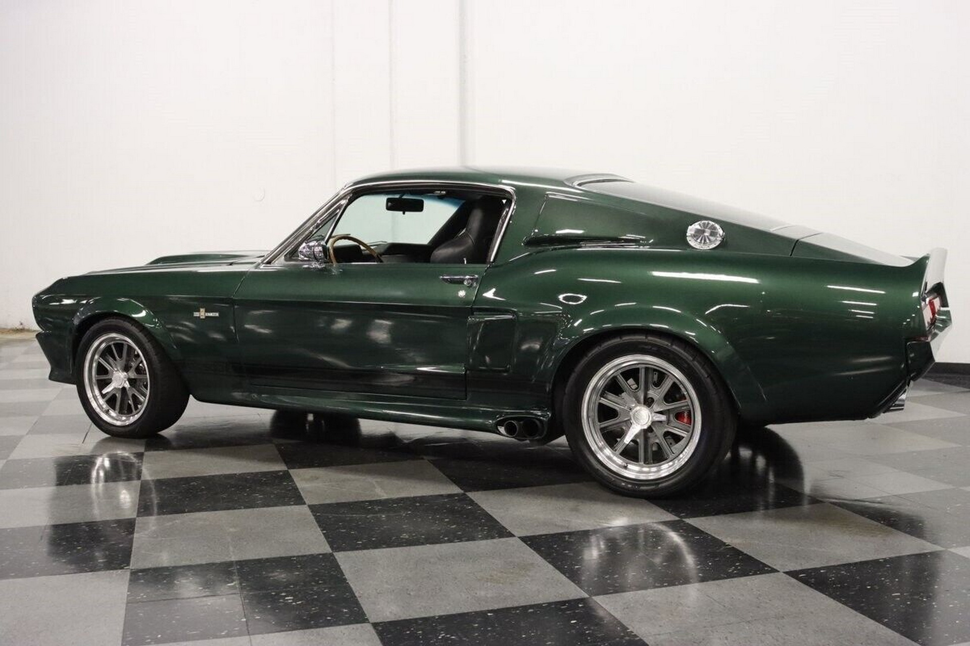 1967 Ford Mustang GT500E Restomod Might Be The Perfect Blend Of Old And New School