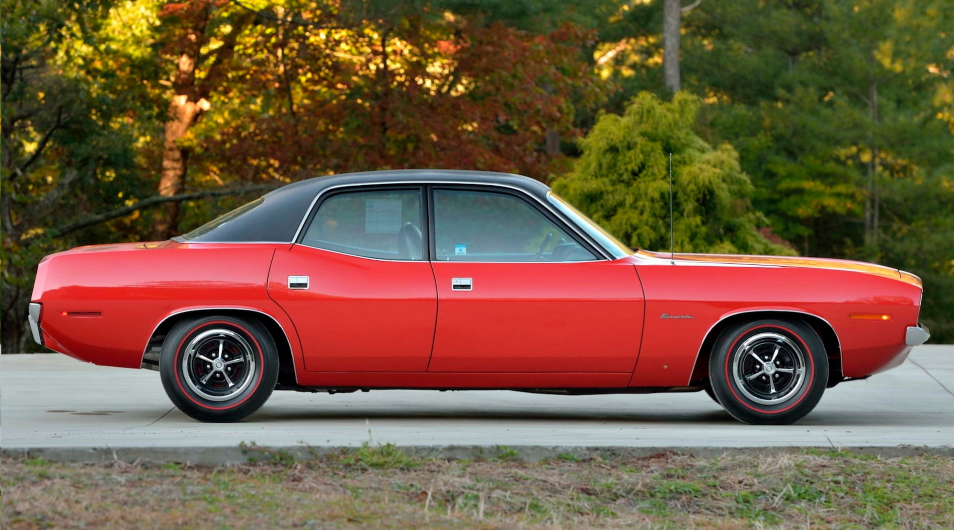 This 1970 Plymouth Barracuda Went To The SEMA Convention Cosplaying As A Four-Door Sedan