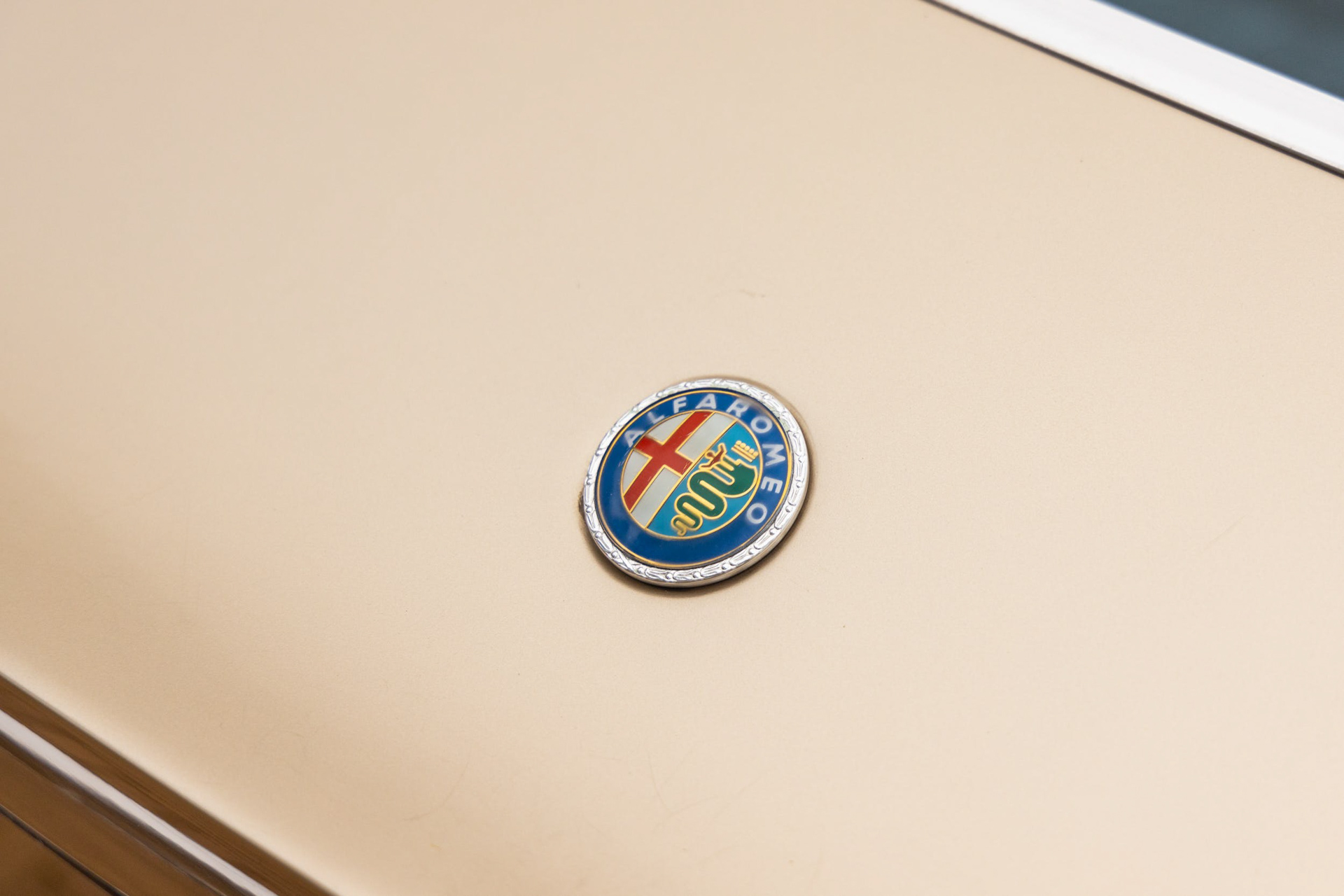 The Alfa Romeo Alfetta’s Fugly Dashboard Was Strangely Prophetic