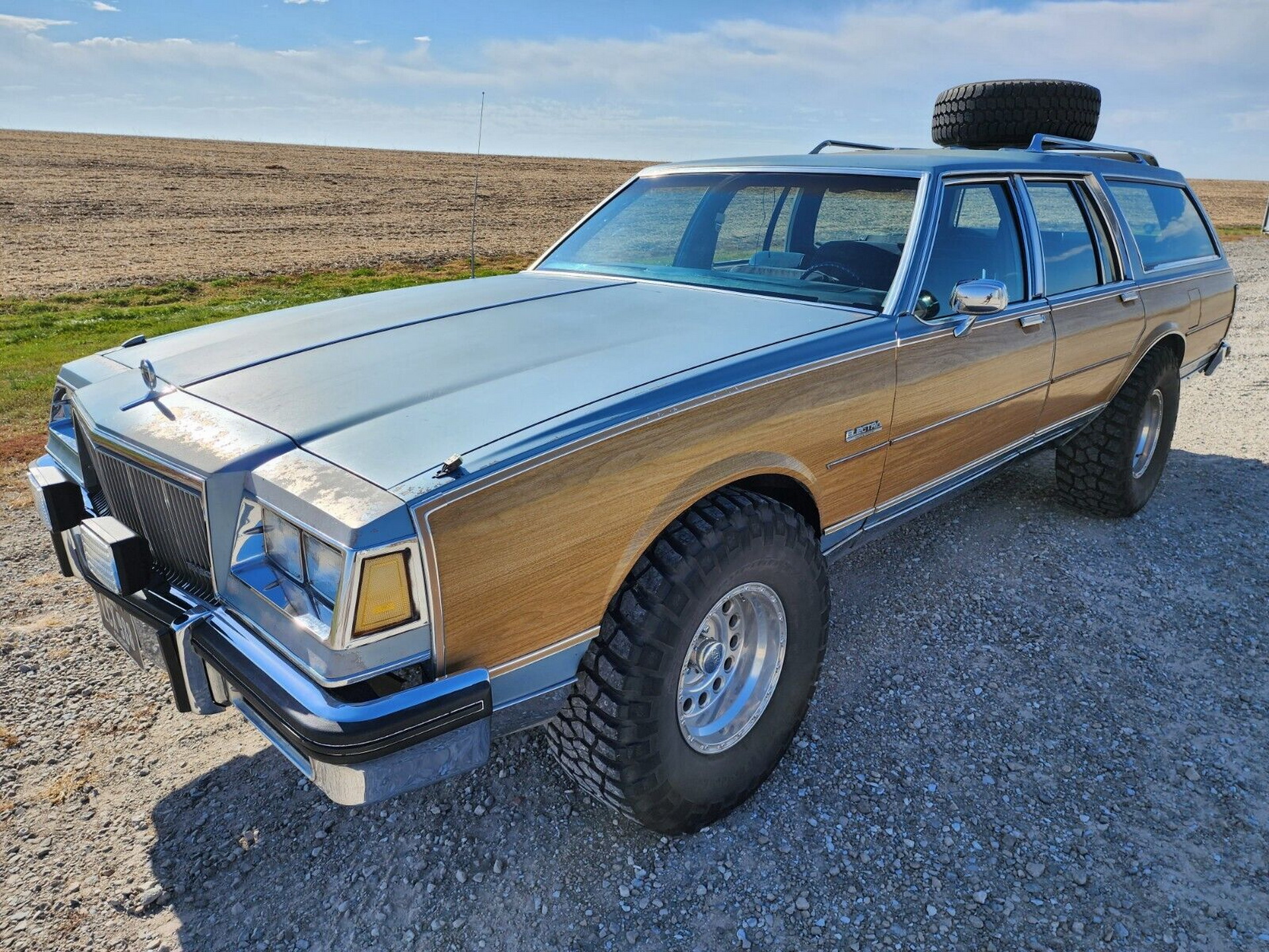 This Jacked Up 1987 Buick Electra Is A Cheap Way To Get Noticed