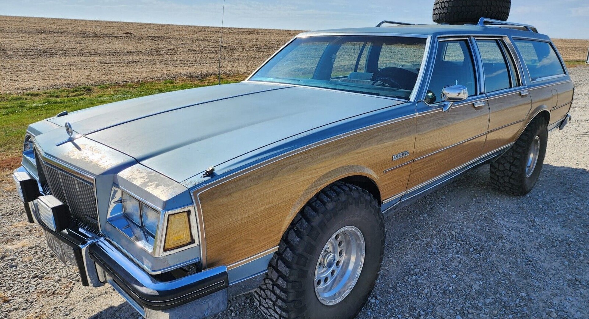 This Jacked Up 1987 Buick Electra Is A Cheap Way To Get Noticed