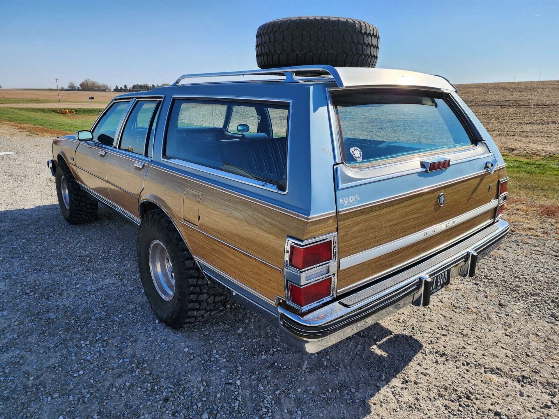 This Jacked Up 1987 Buick Electra Is A Cheap Way To Get Noticed