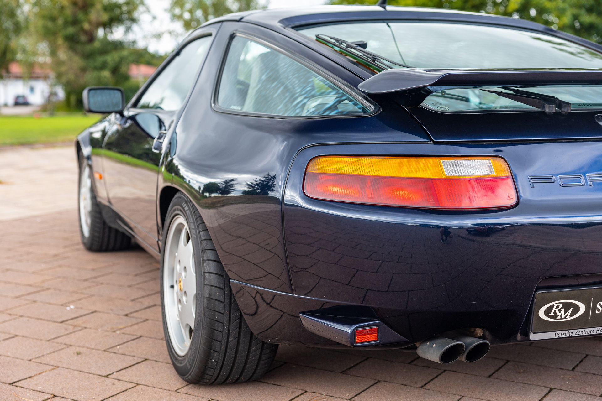 Rare 1-Of-79 1991 Porsche 928 S4 XX8 Wants Your Bank Account Details
