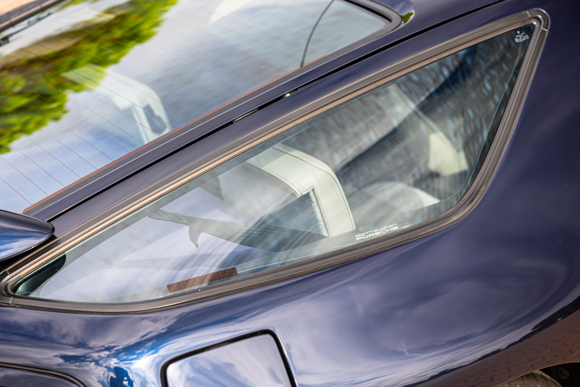 Rare 1-Of-79 1991 Porsche 928 S4 XX8 Wants Your Bank Account Details