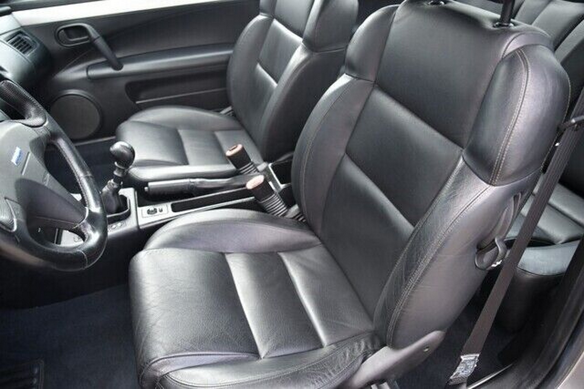 For $18k, You Can Rock Chris Bangle’s Poor Man’s Ferrari Coupe From Fiat