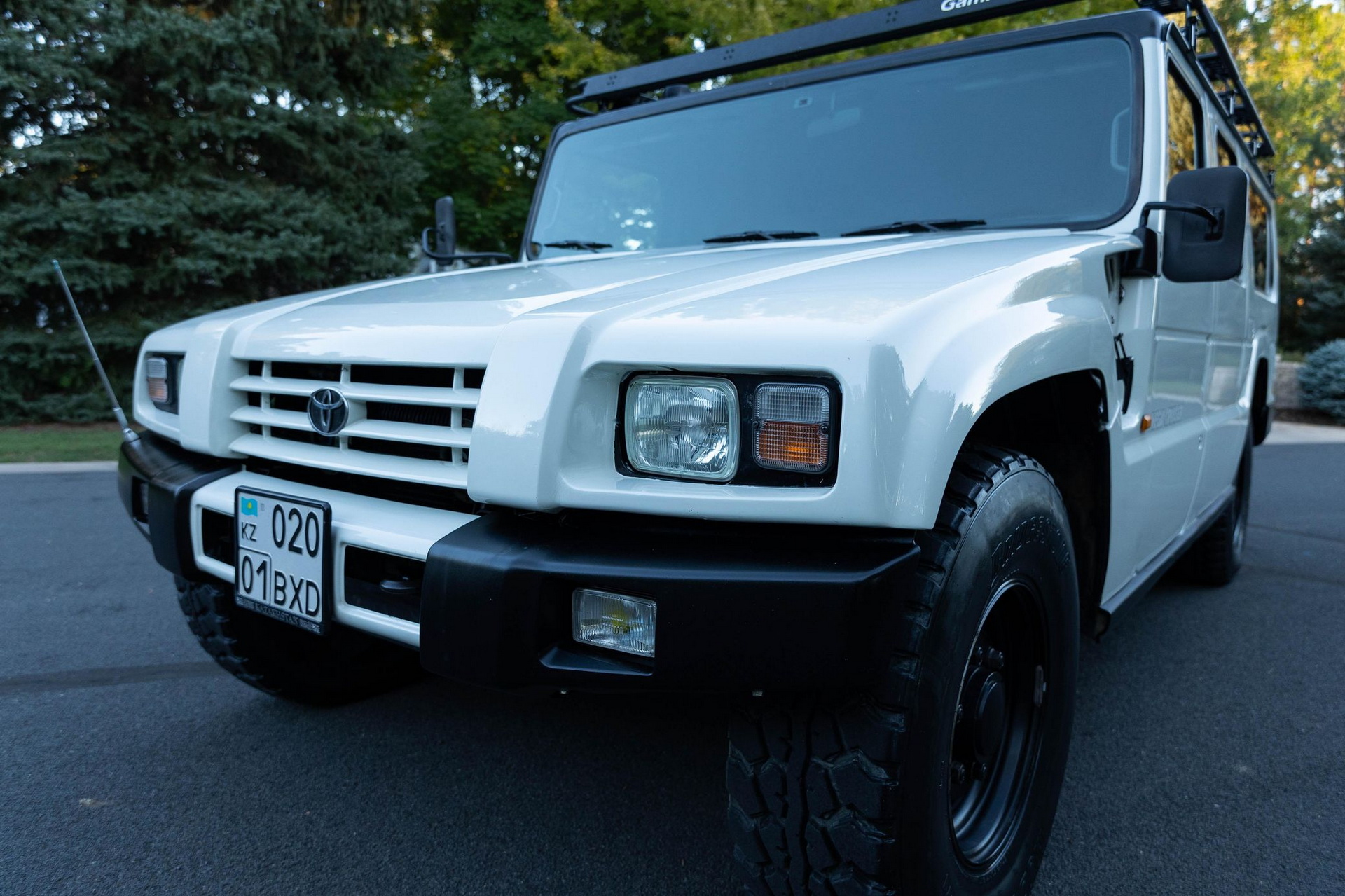 Incredibly Rare Toyota Mega Cruiser Sells For $310k Because Unicorns Are Very Expensive