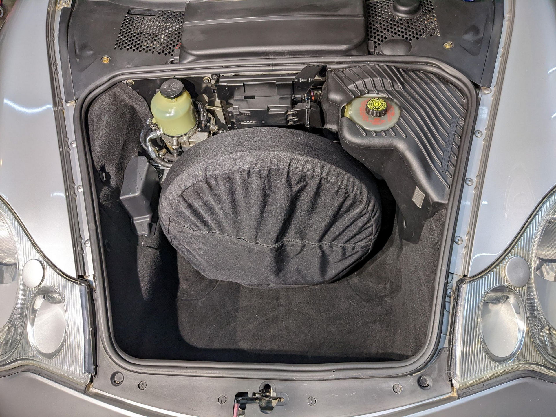 Water Under The Hood? This 2002 Porsche 911 Is Powered By A 6.0-liter Pontiac G8 GT V8