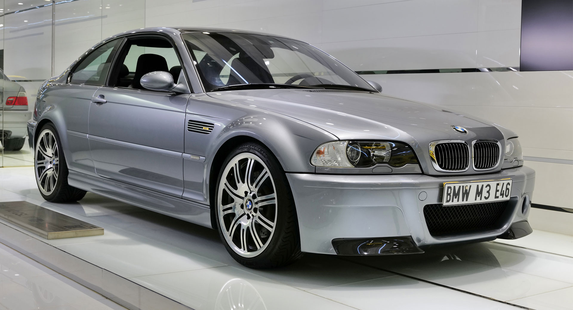 BMW M3 CSL E46 Sells For Whopping R2,3 Million at Auction