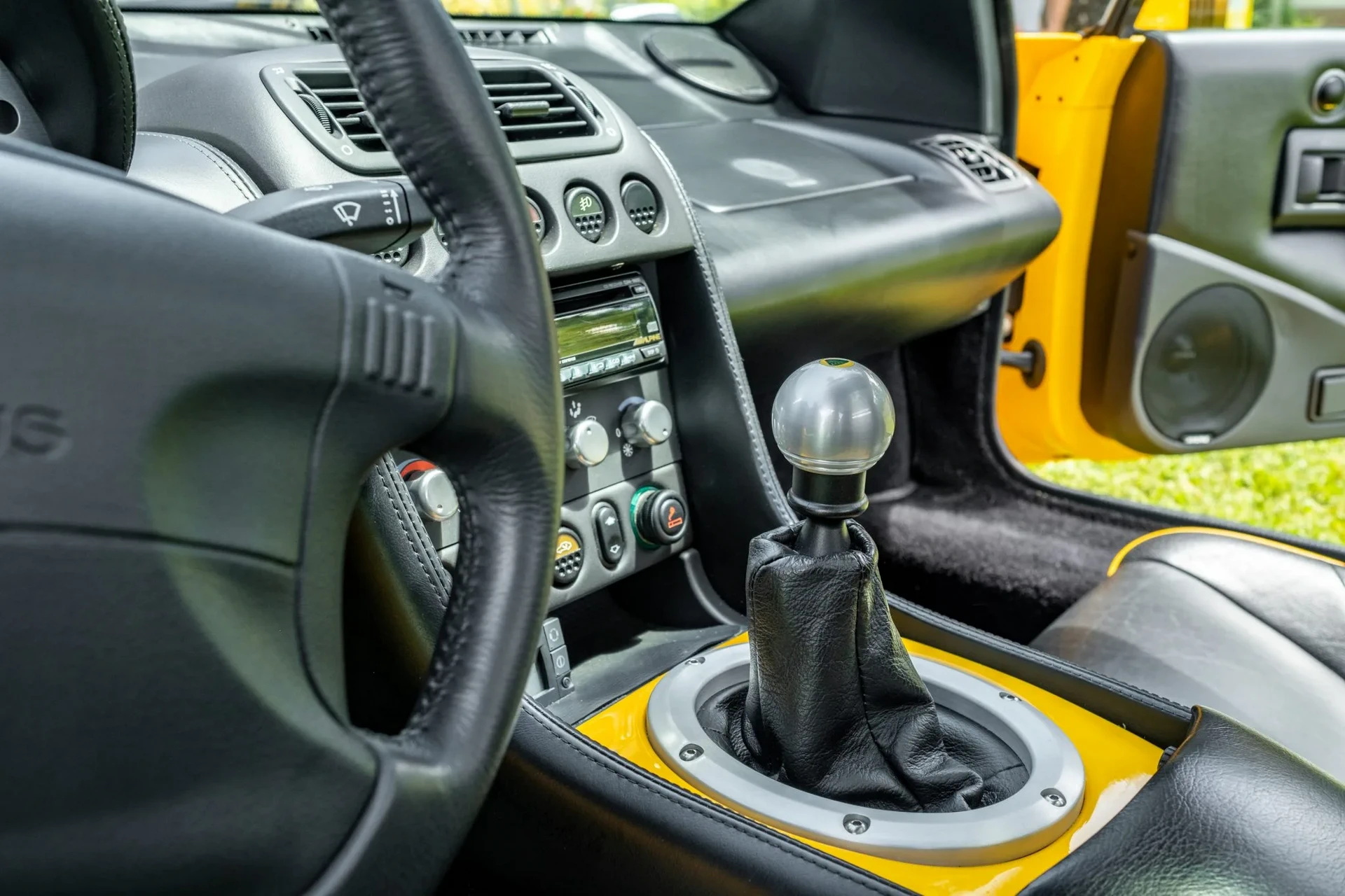 2003 Lotus Esprit V8 Last Edition Sells For Double The Price Of A Brand New Emira